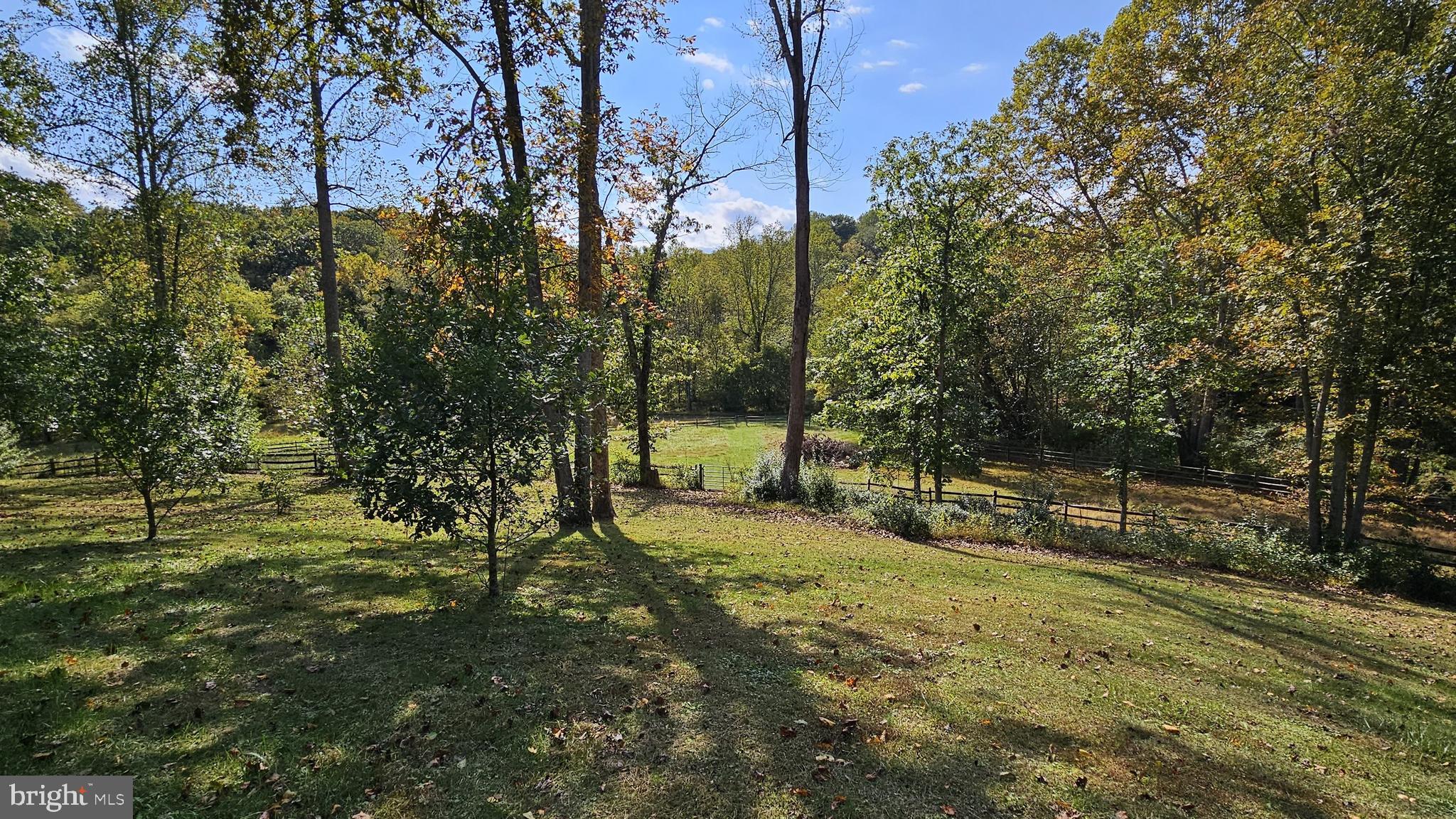 FLINT HILL - Residential