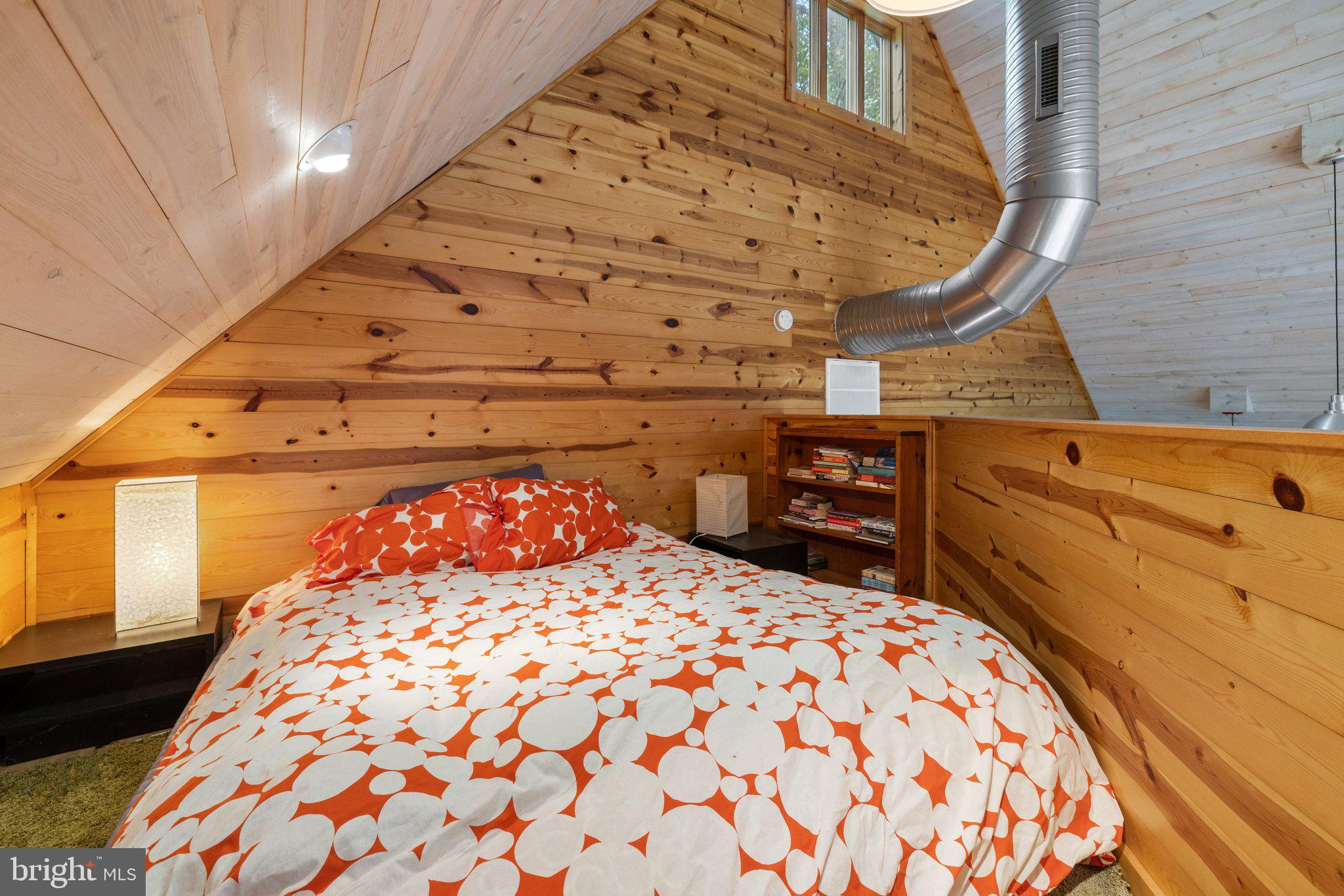 FLINT HILL - Residential