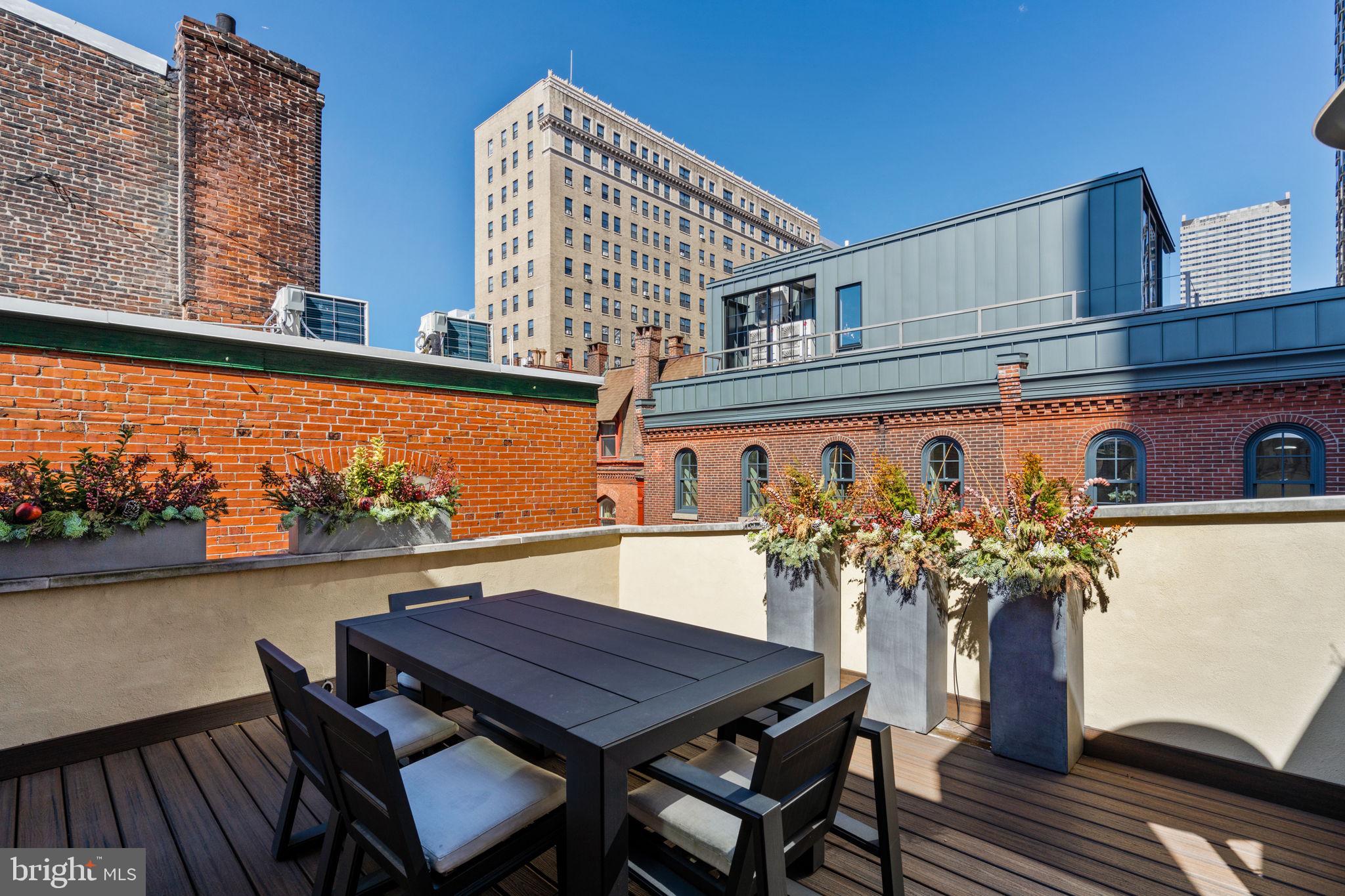 RITTENHOUSE SQUARE - Residential