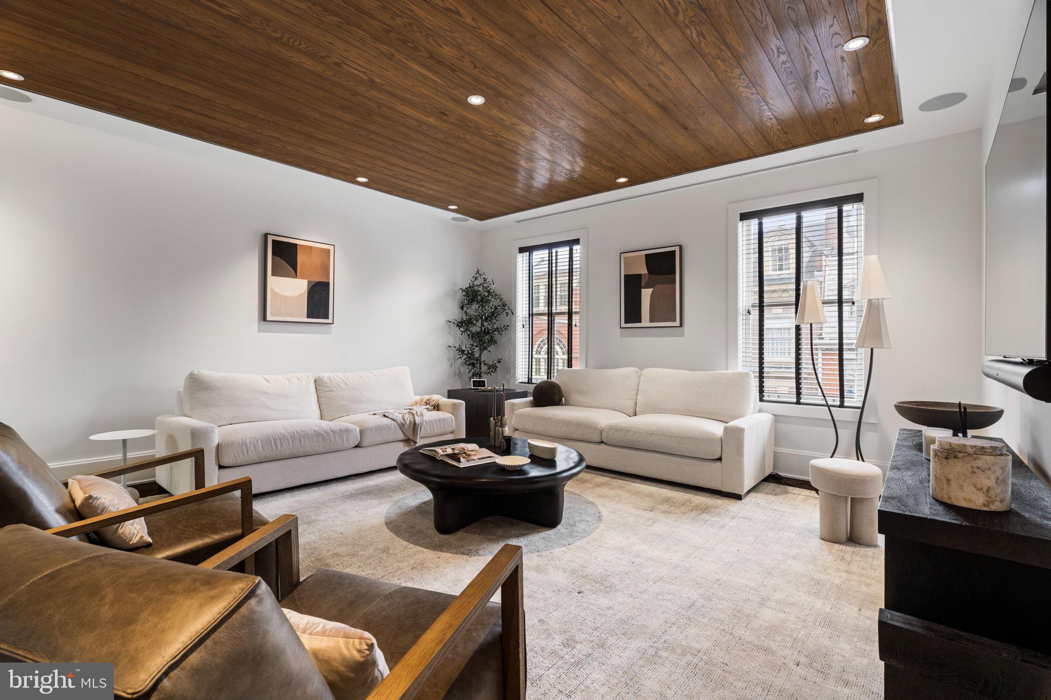 RITTENHOUSE SQUARE - Residential