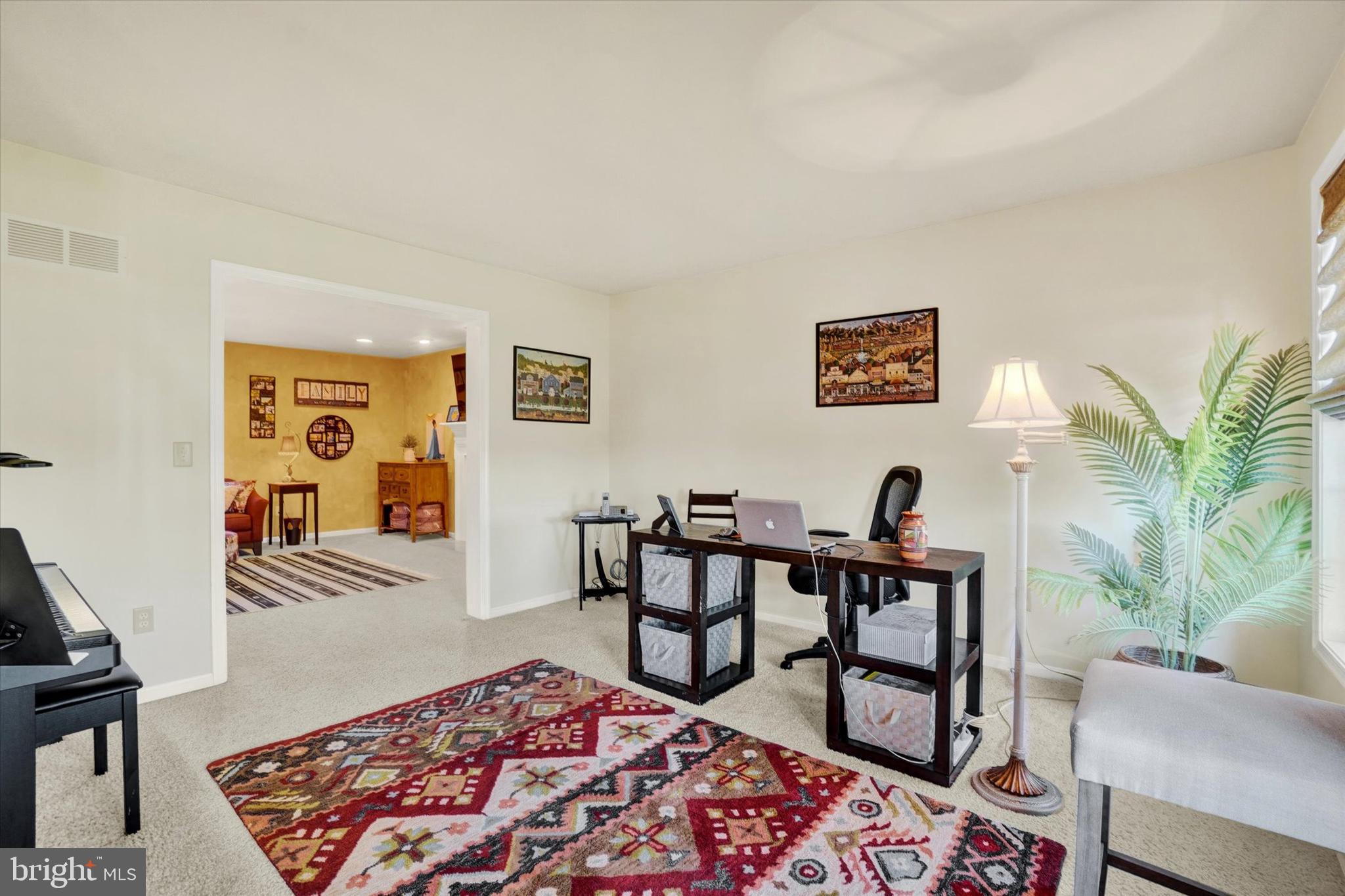 LOCUST HILL - Residential