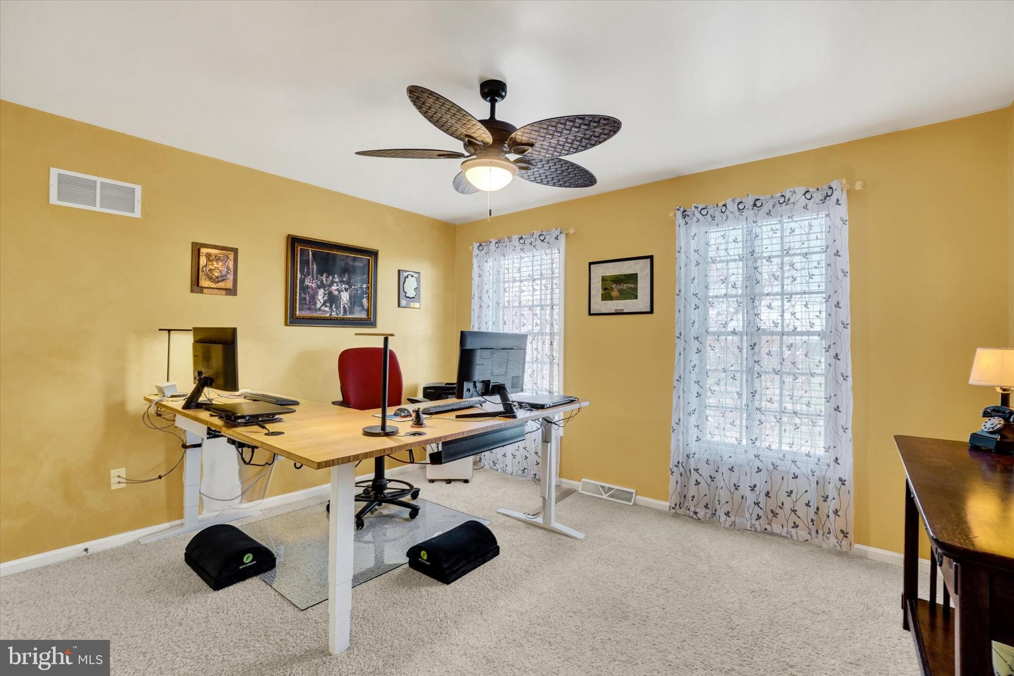 LOCUST HILL - Residential