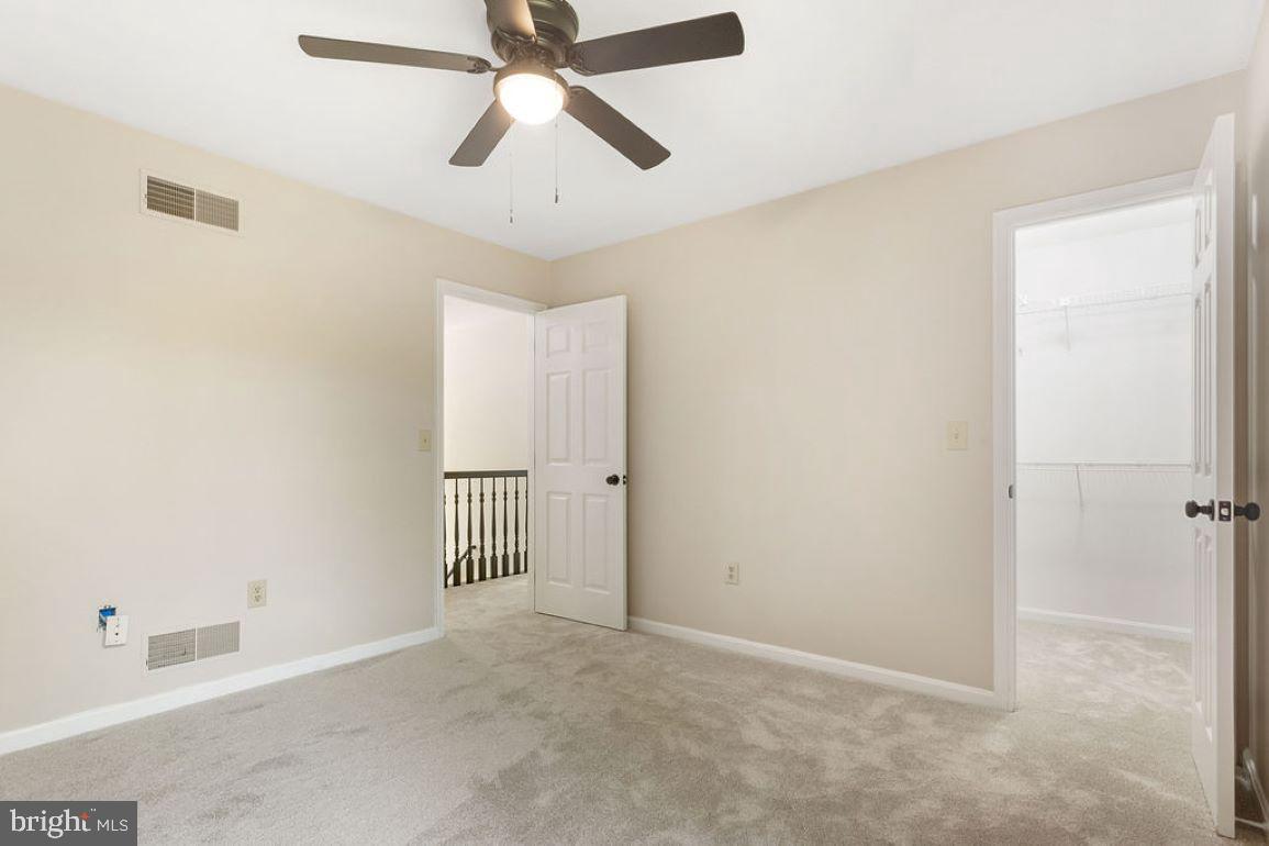 HOLLYWOOD ESTATES - Residential