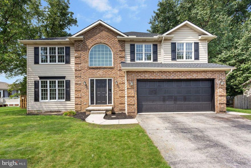 Welcome to this big, beautiful, updated home located at 33 Chinkapin Drive.  The moment you step into the huge 2 story foyer you'll know that you're in for a special kind of tour!  Go left to the nice size living room which has tall windows letting in tons of natural light.  The formal dining room is ready to host all of those upcoming holiday parties.  The kitchen, with all stainless steel appliances, also has an eat-at island and a charming breakfast nook area.  There is also a built-in desk and a pantry as well.  This room is open to the  Family room which will easily fit all of your furniture and the fireplace is ready to keep you cozy when those chilly fall evenings arrive. There is also a half bath on this main level for added convenience.  Upstairs, the massive owner's suite features a trey ceiling and an ensuite with deep jetted soaking tub, double sinks and a walk-in closet.  4 more nice sized bedrooms with one that can easily be used as an office or guest room.  The recently finished lower level rec room is perfect for movie nights or maybe a game room or office, and there is even another full bathroom down here as well.  Out back there is a big deck overlooking the fully fenced in back yard which is shaded by mature trees.  This home has it all including making it worry free with a brand new roof.  With this home having new LTV flooring, carpet, and paint you can literally just unpack, put your feet up, and enjoy your new home!