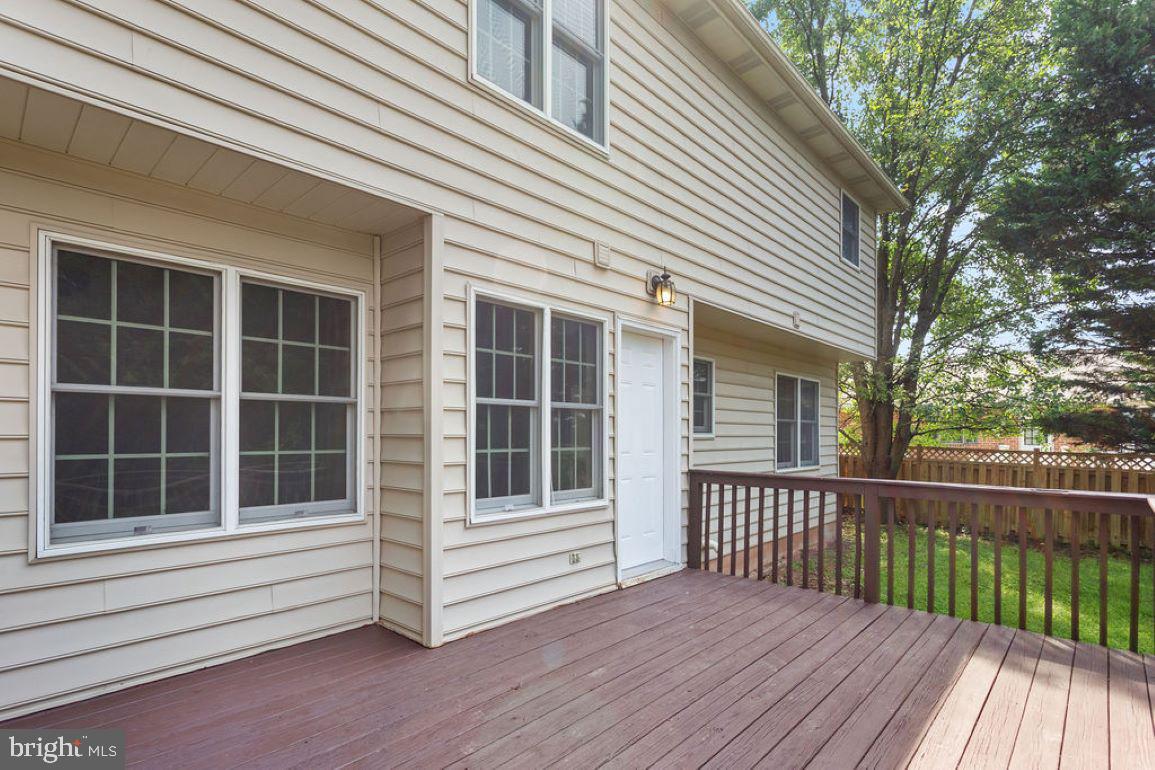 HOLLYWOOD ESTATES - Residential