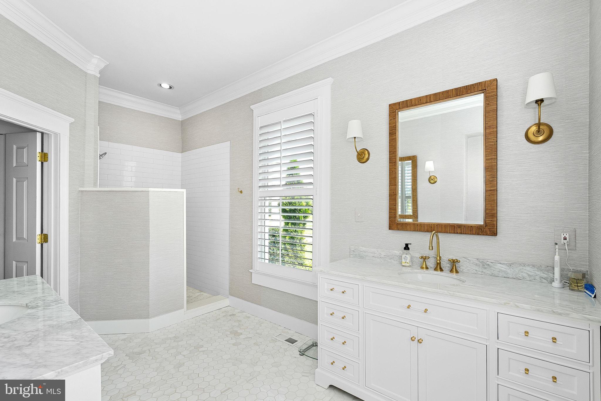 OLNEY OUTSIDE - Residential