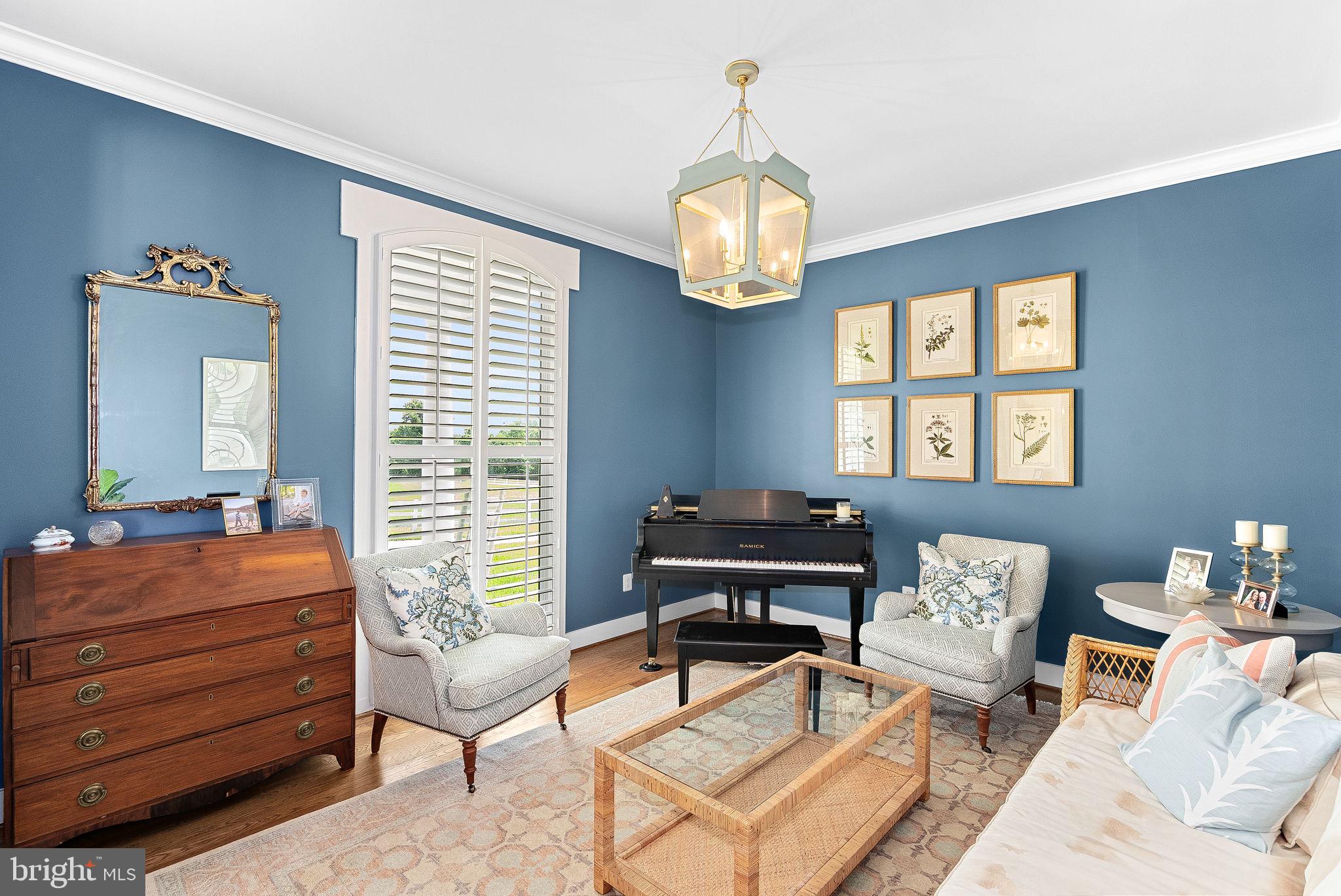 OLNEY OUTSIDE - Residential