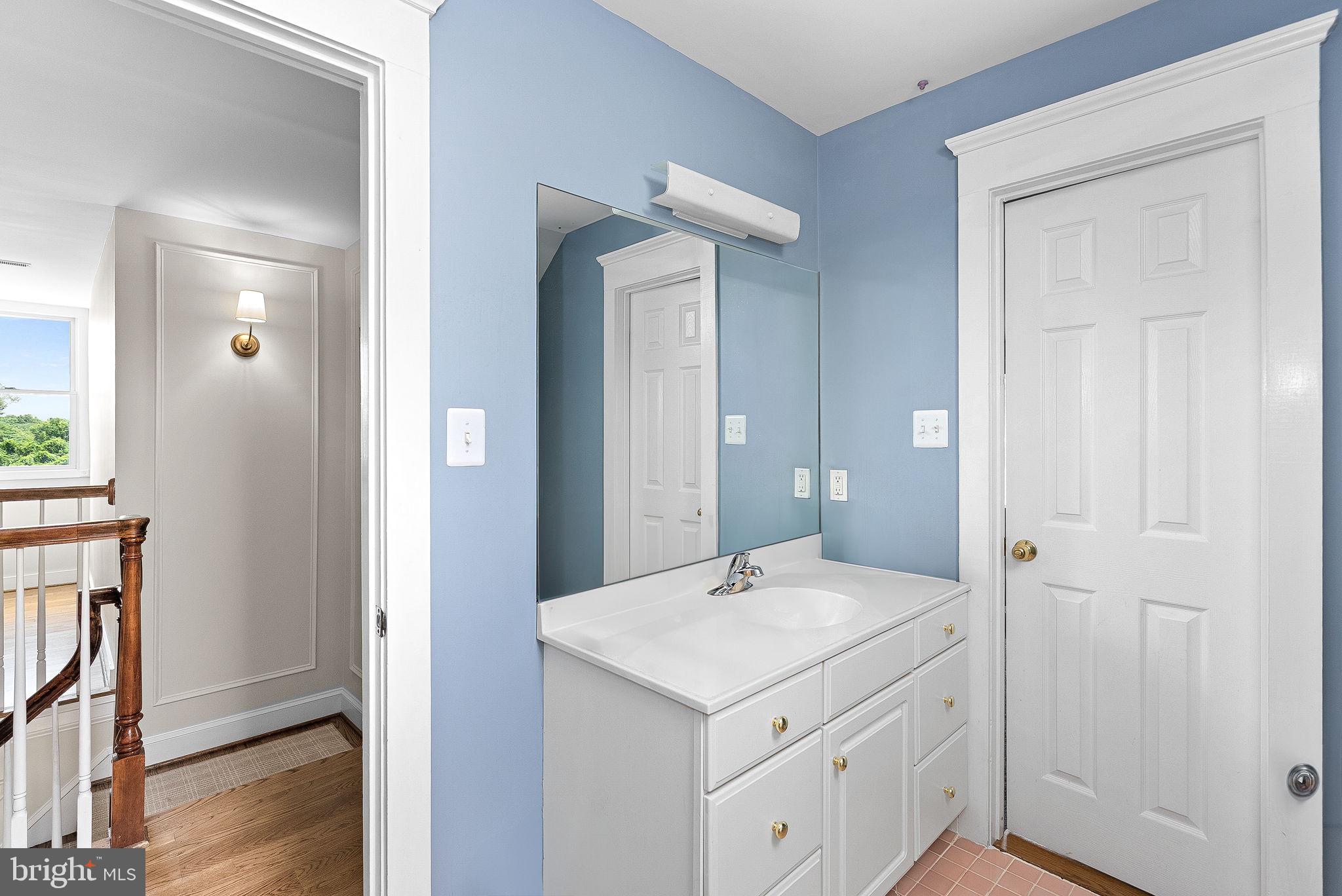 OLNEY OUTSIDE - Residential