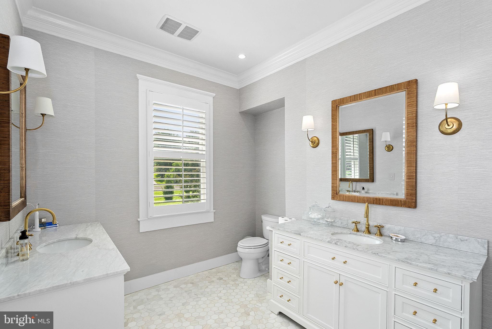 OLNEY OUTSIDE - Residential