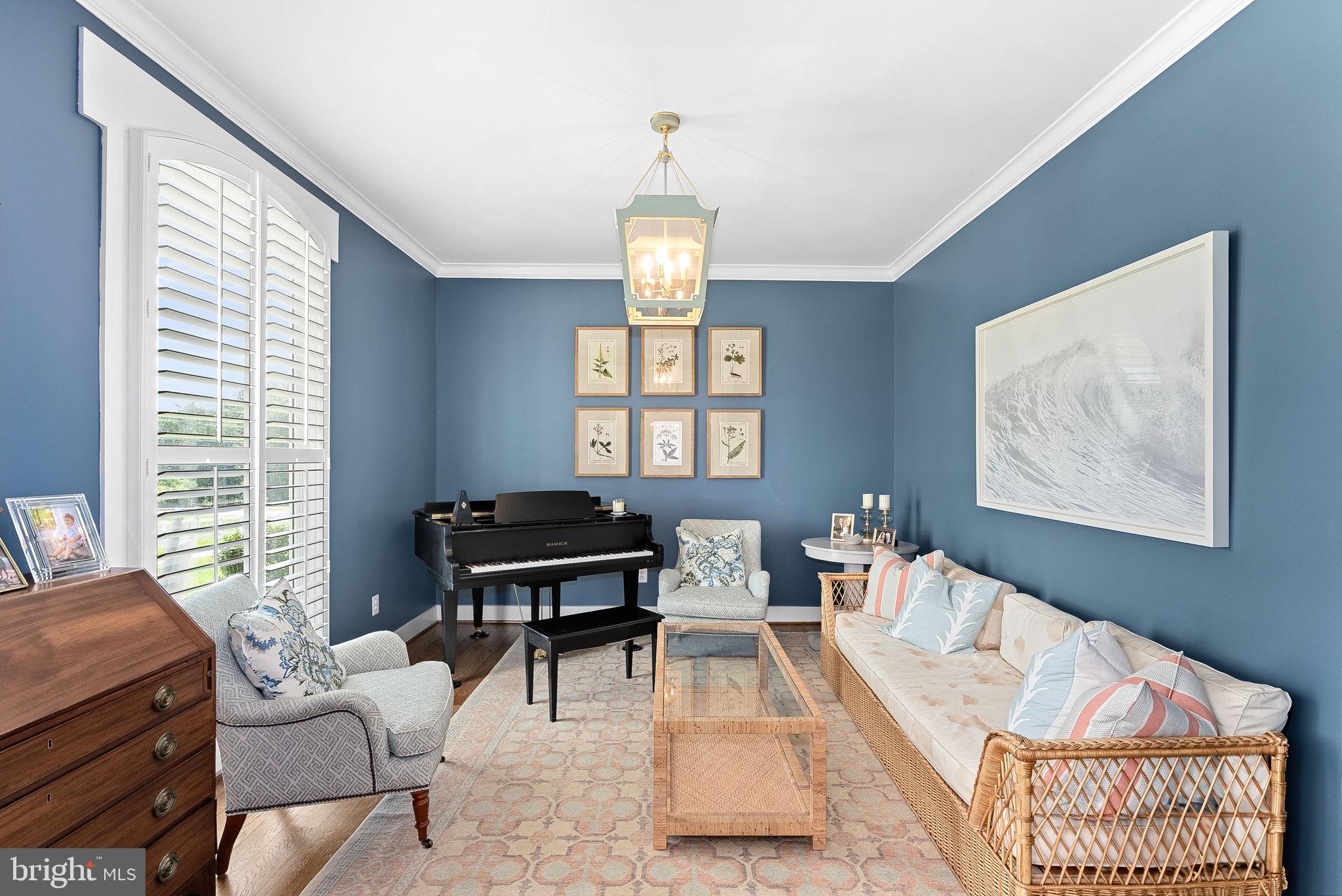 OLNEY OUTSIDE - Residential