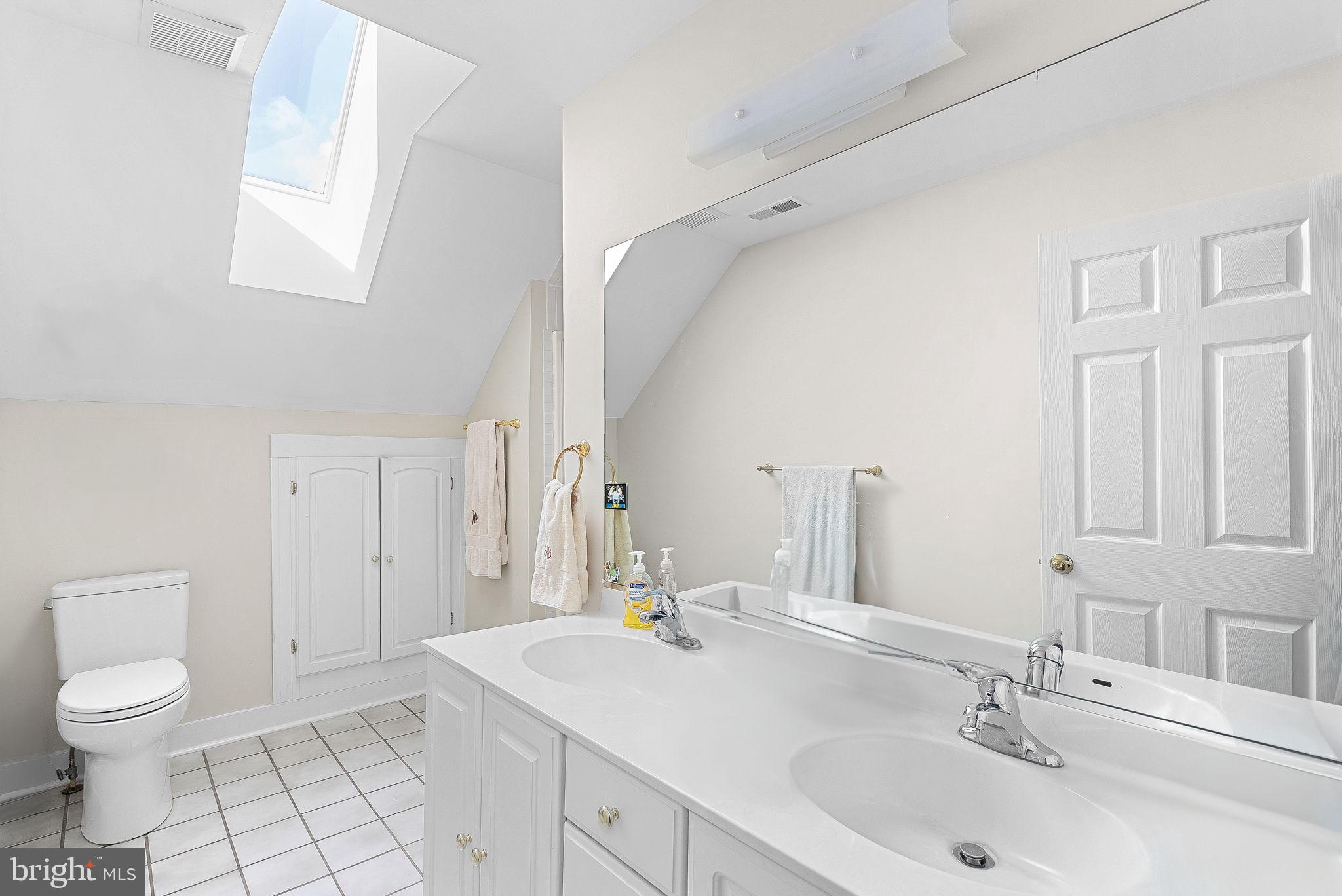 OLNEY OUTSIDE - Residential