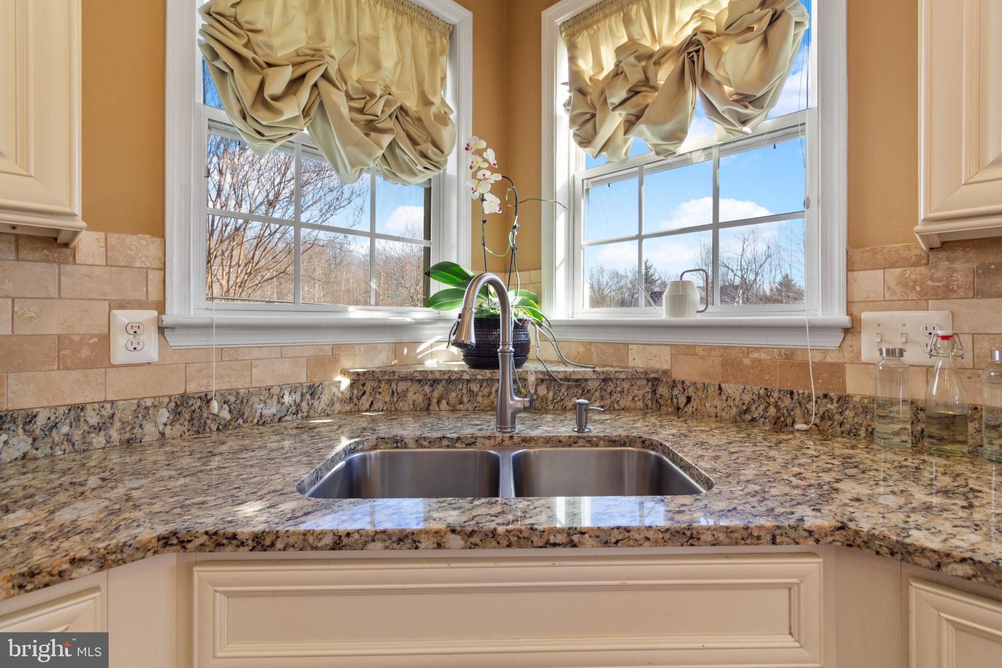 HANSEN'S RESERVE - Residential