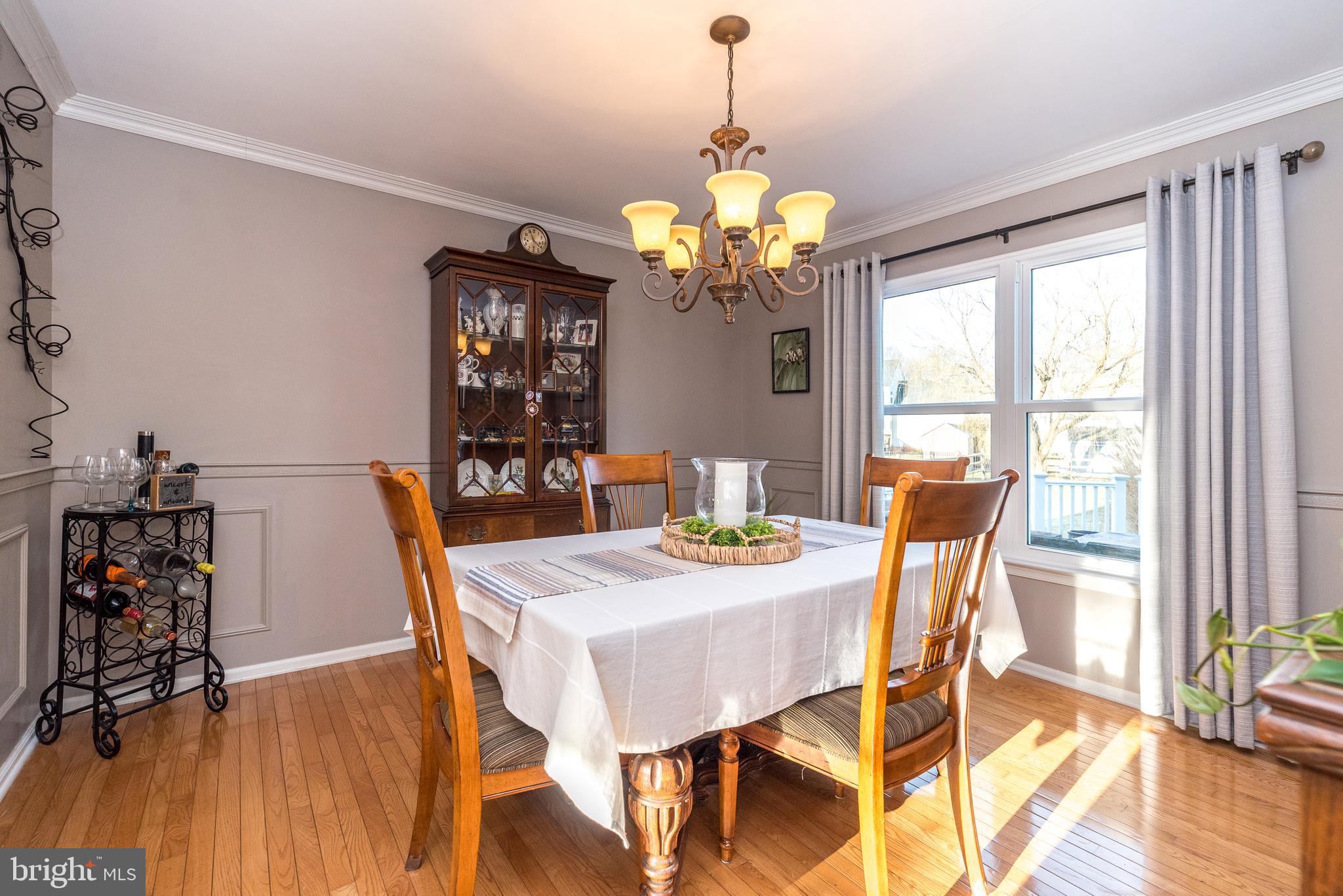 HUNTERS CROSSING - Residential