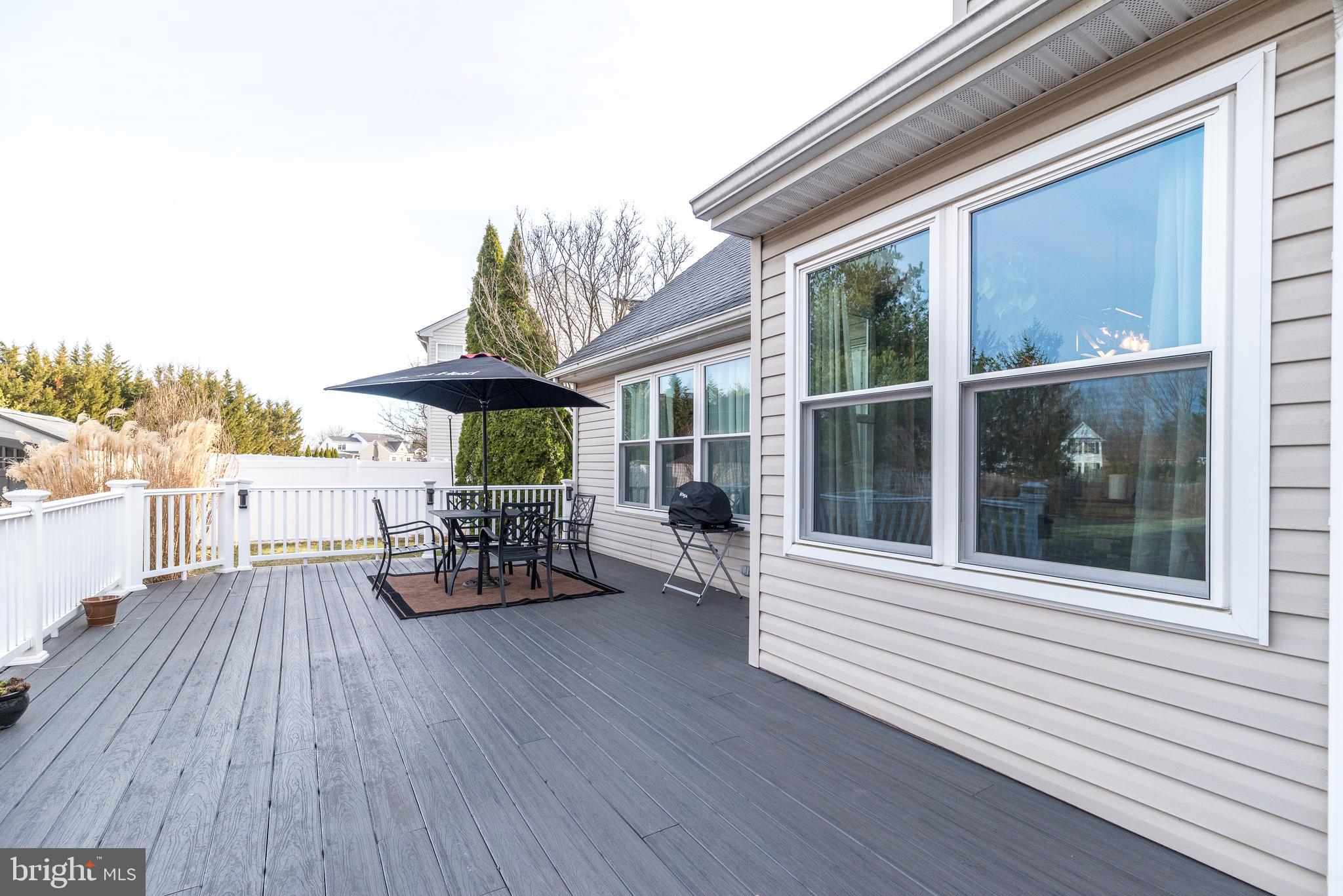 HUNTERS CROSSING - Residential