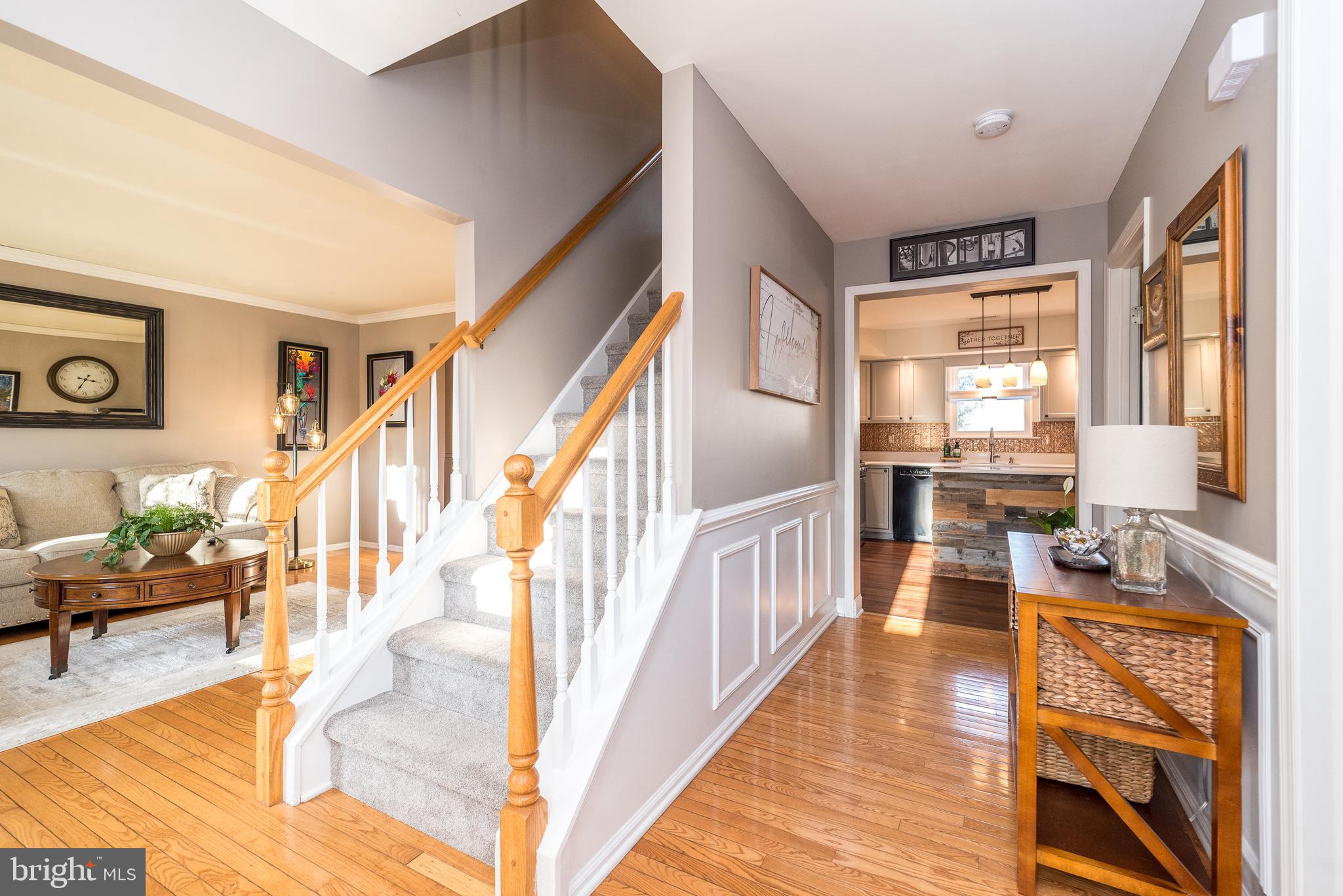 HUNTERS CROSSING - Residential