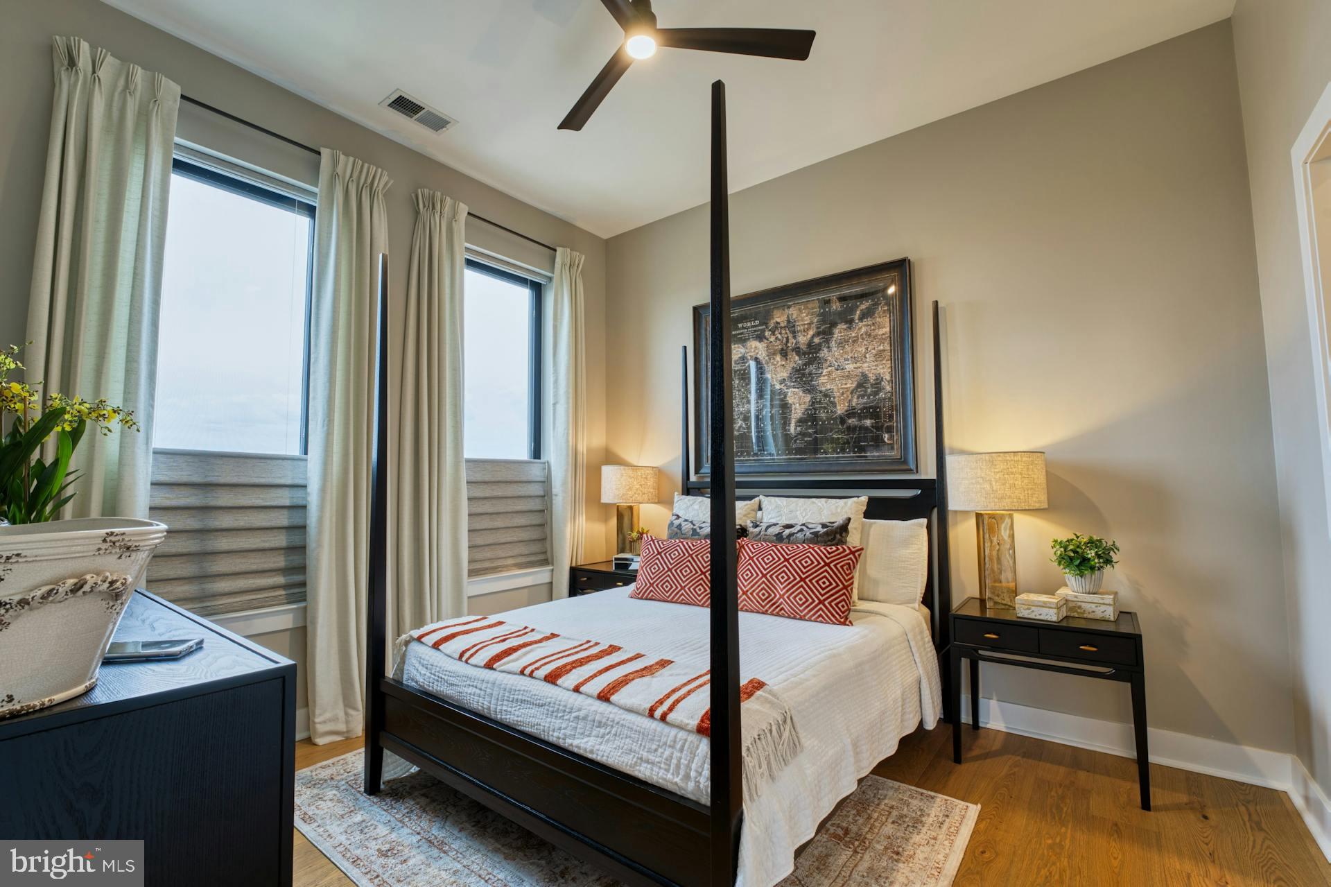 ONE LOUDOUN - Residential