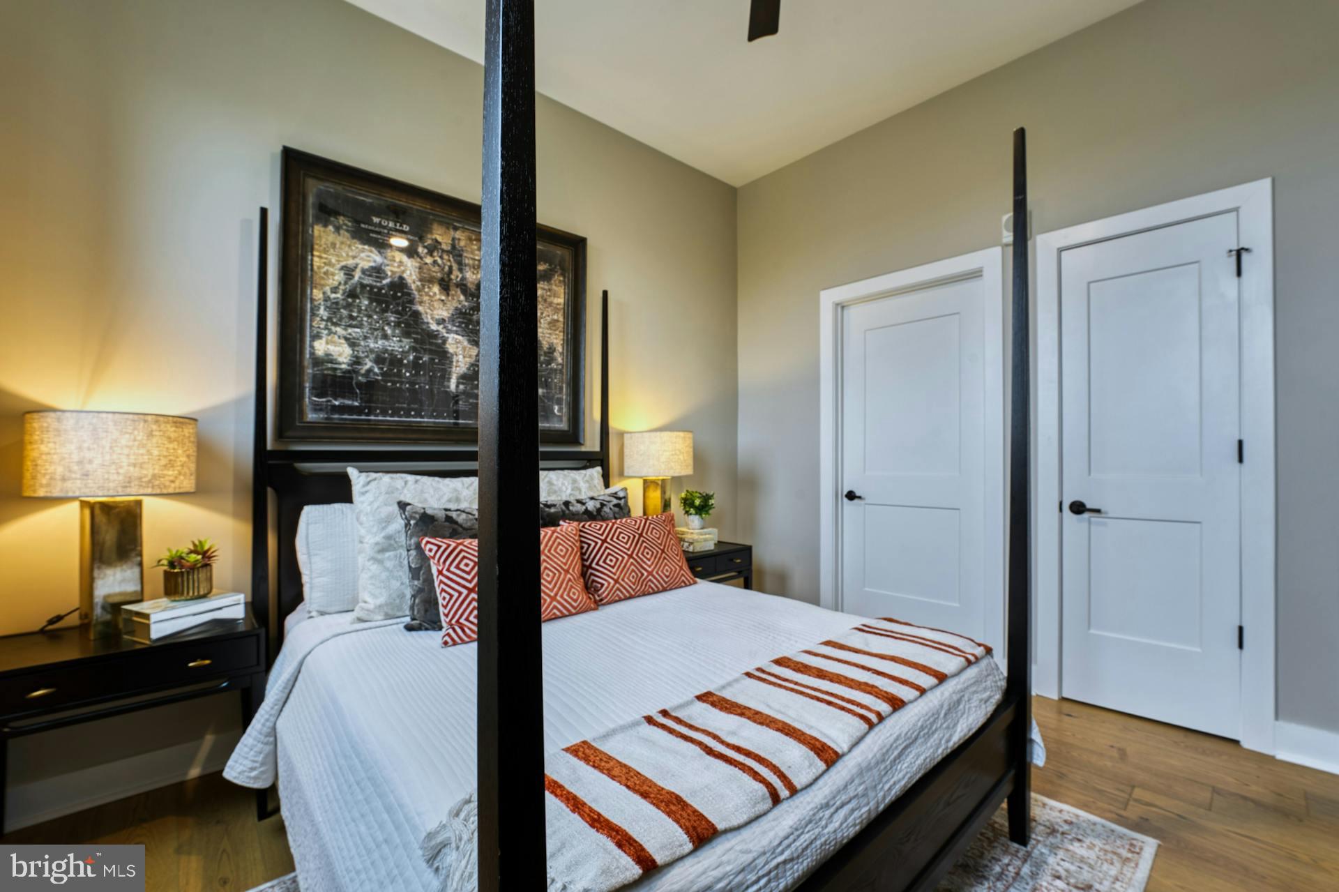 ONE LOUDOUN - Residential