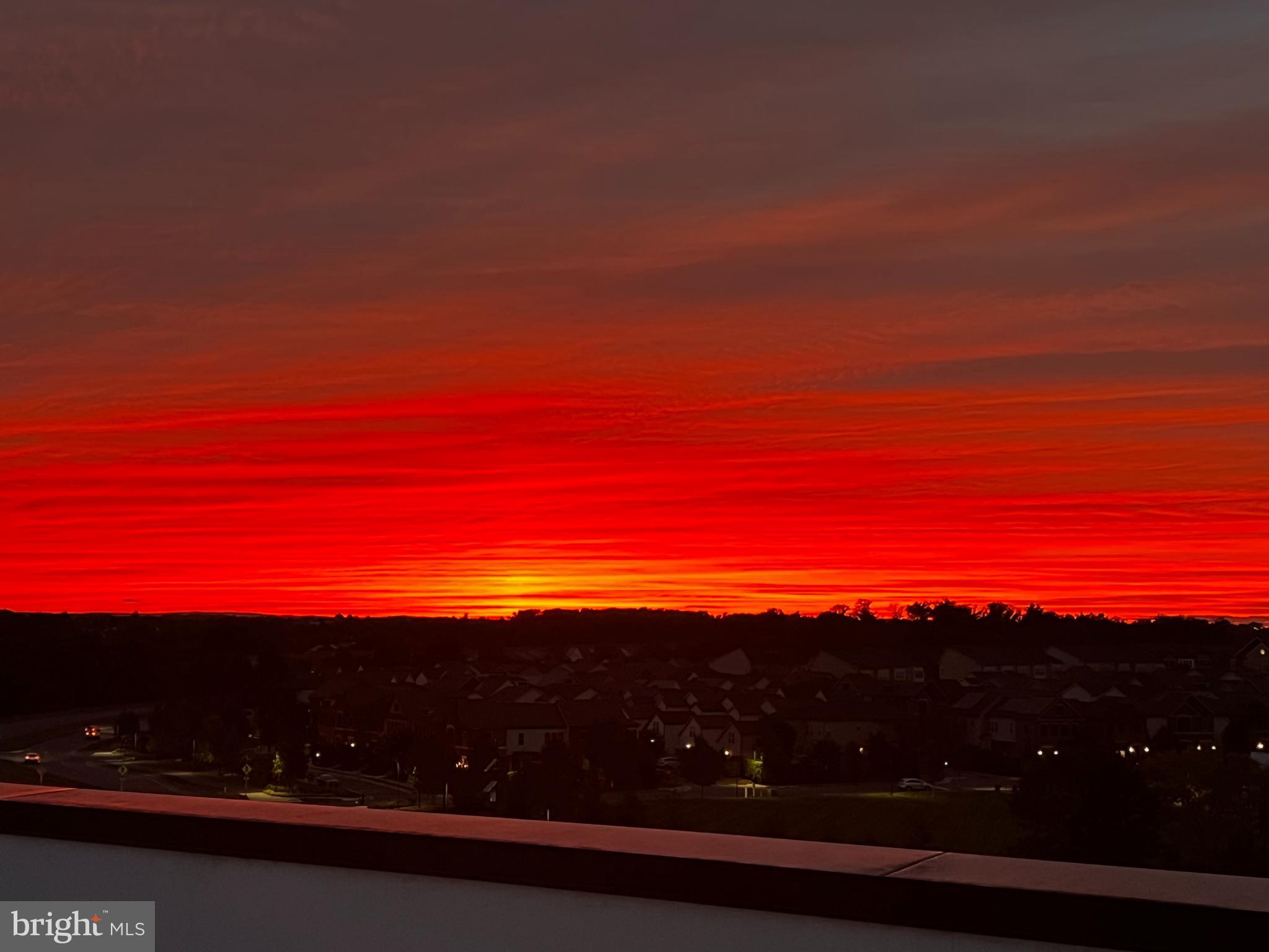 ONE LOUDOUN - Residential