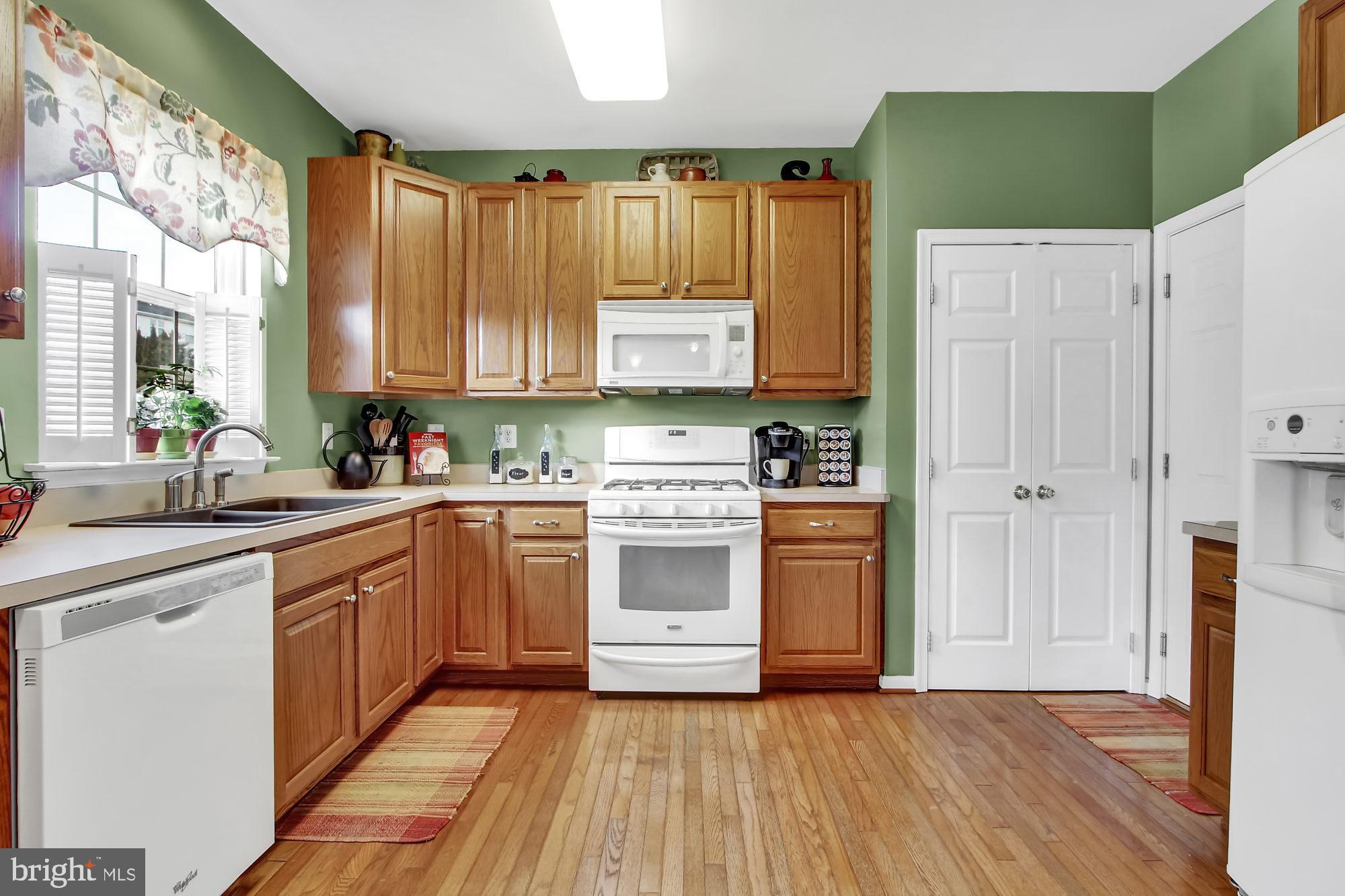 MENLENA VILLAGE - Residential