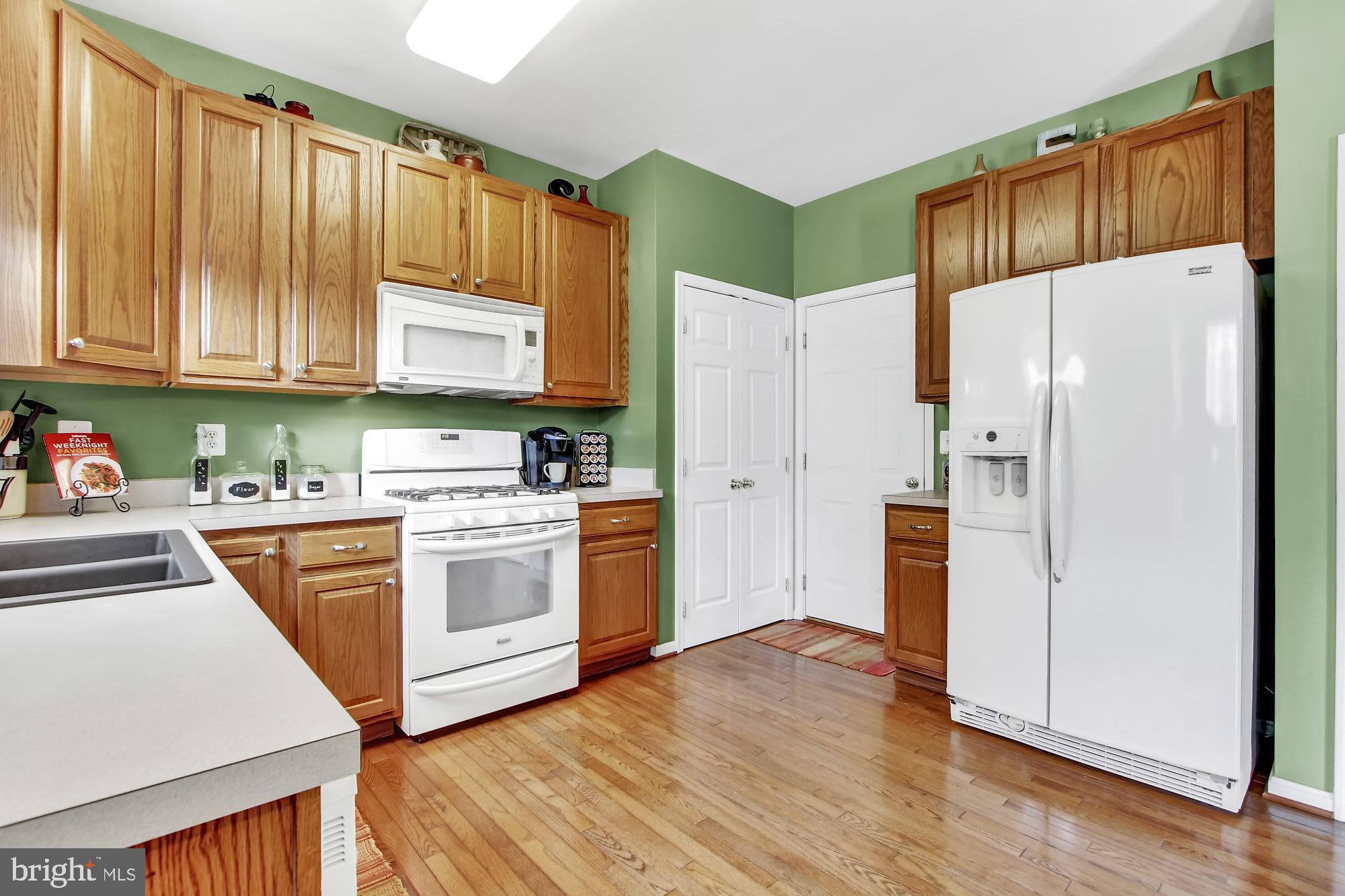 MENLENA VILLAGE - Residential