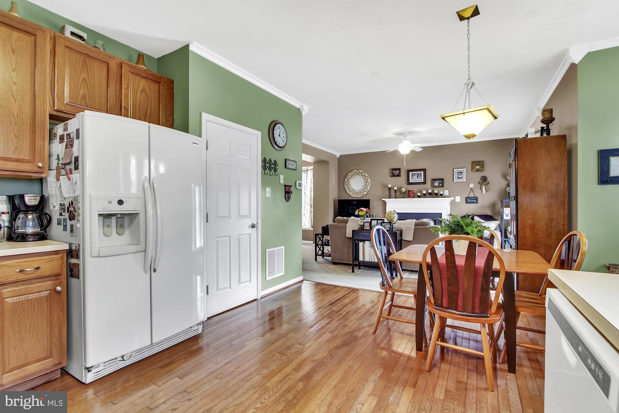 MENLENA VILLAGE - Residential