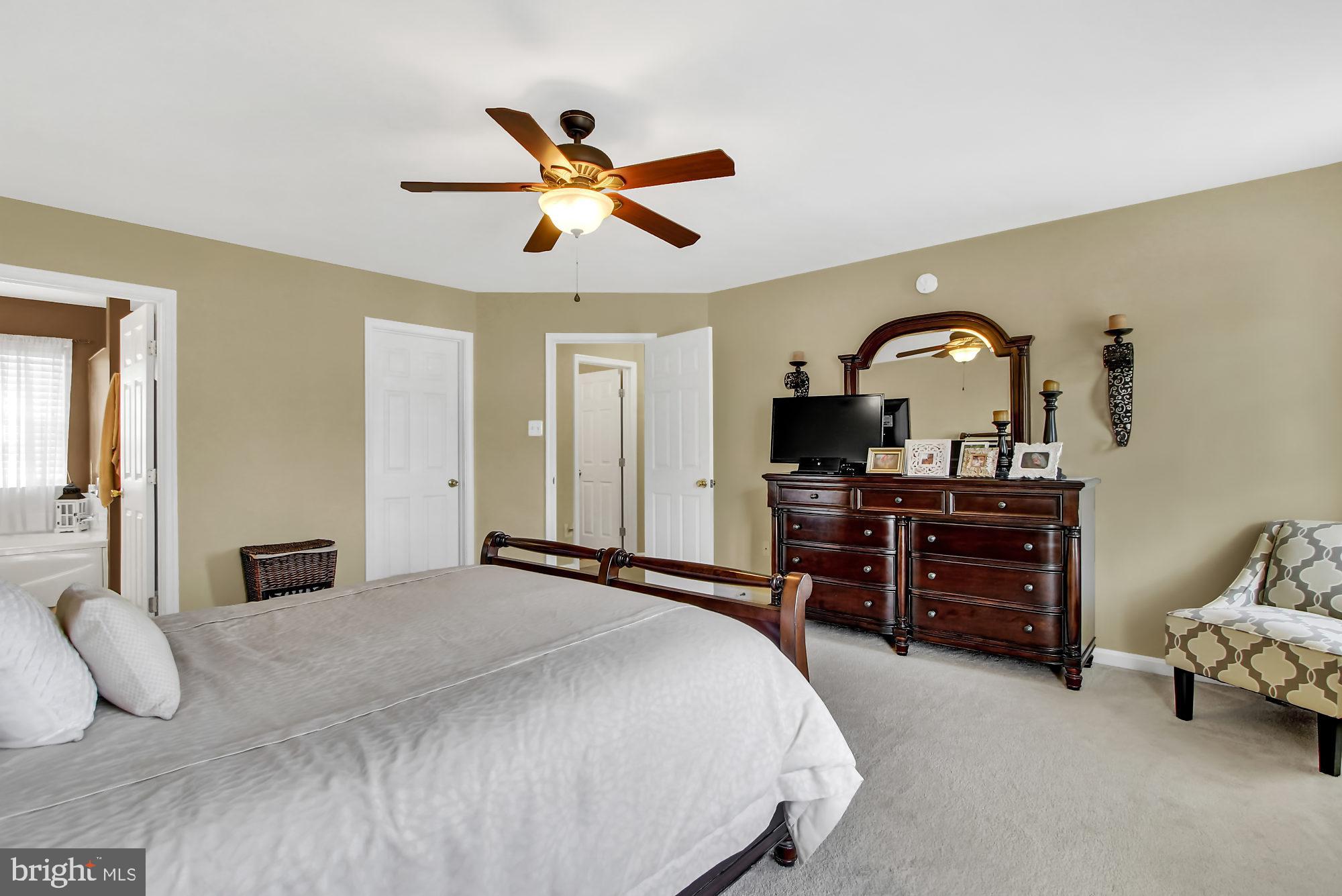 MENLENA VILLAGE - Residential