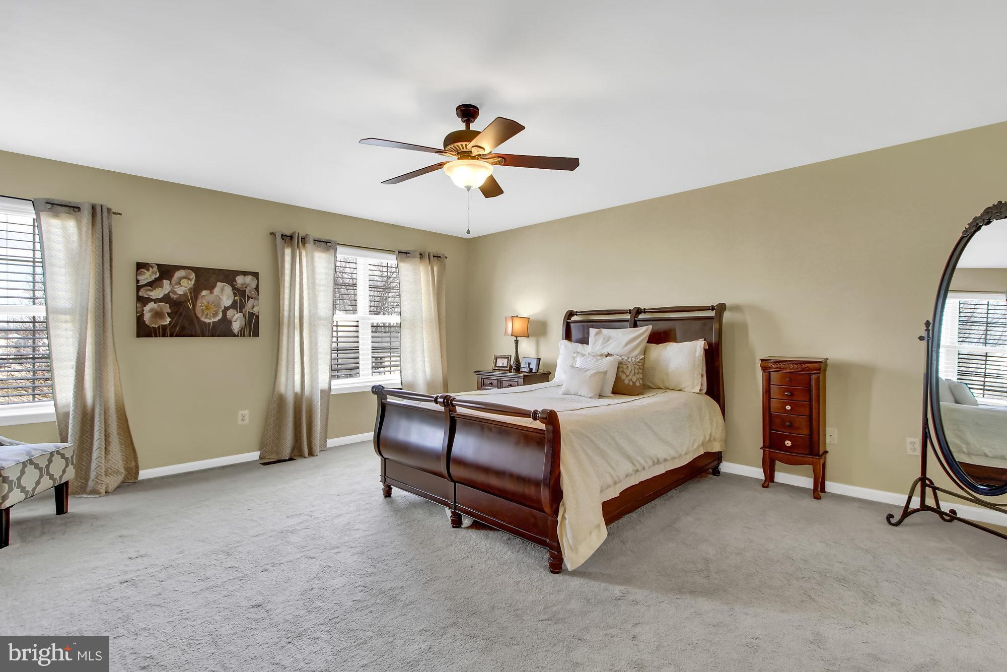 MENLENA VILLAGE - Residential