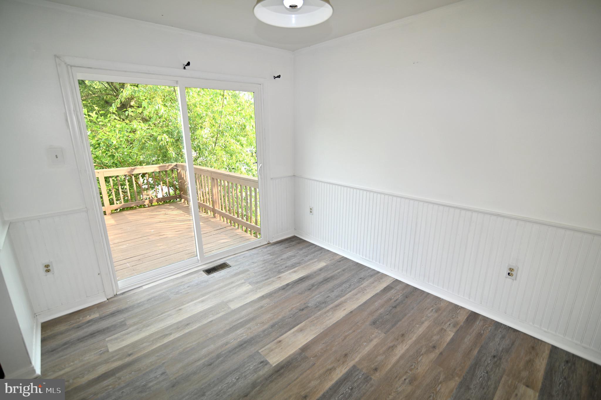 EVERGREEN ESTATES - Residential Lease