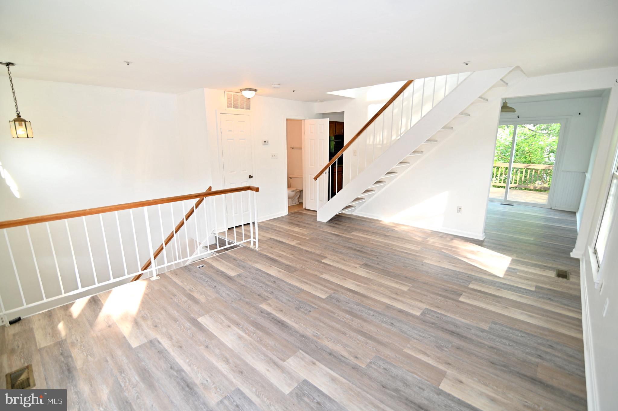 EVERGREEN ESTATES - Residential Lease