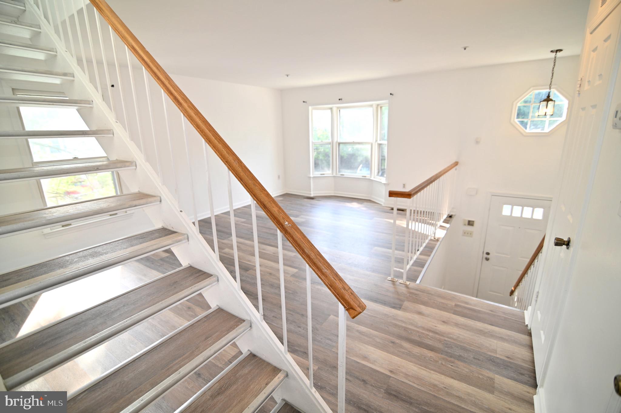 EVERGREEN ESTATES - Residential Lease