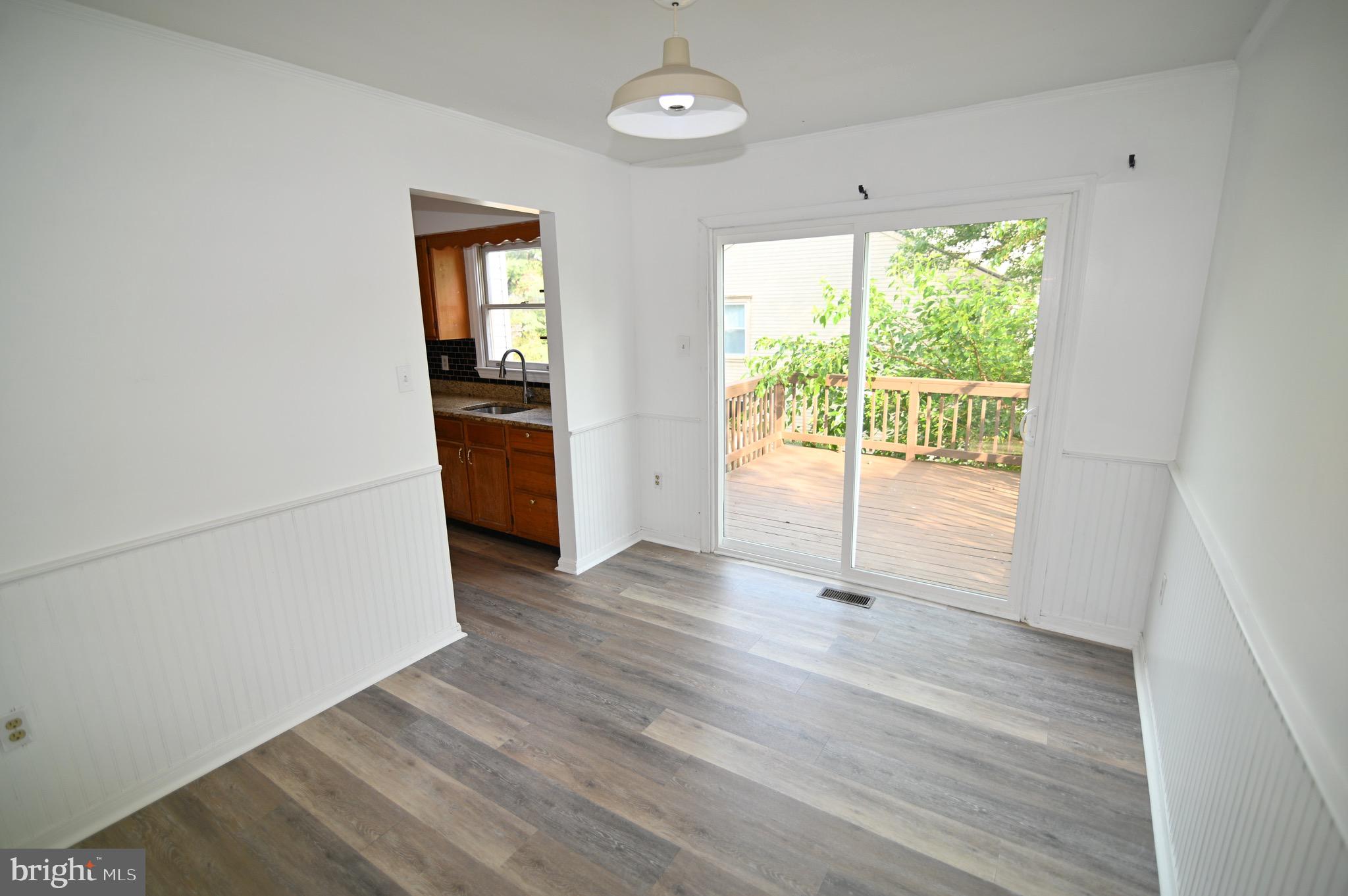 EVERGREEN ESTATES - Residential Lease