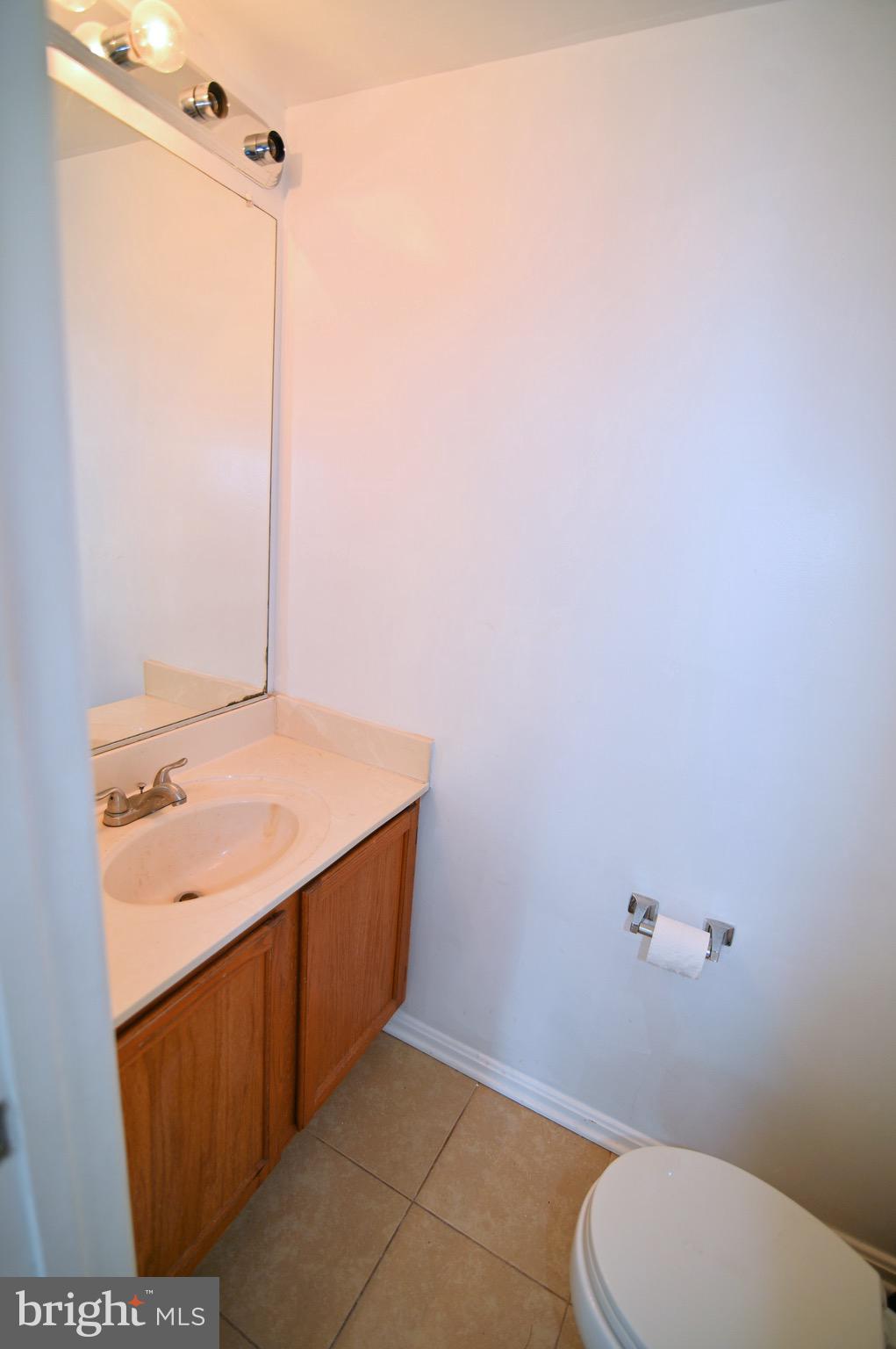 EVERGREEN ESTATES - Residential Lease