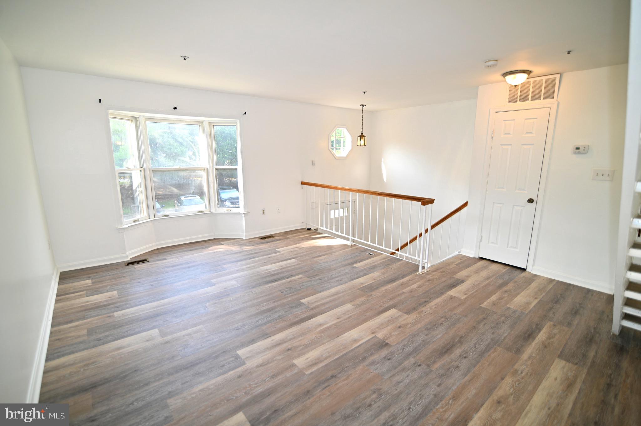 EVERGREEN ESTATES - Residential Lease