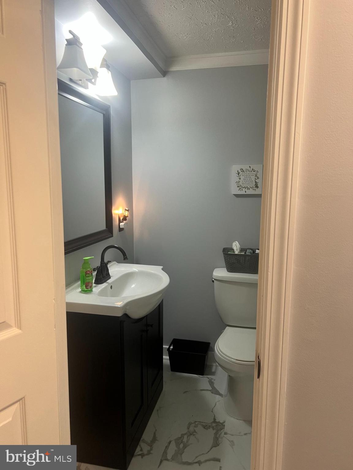 PARKVIEW TRAIL - Residential Lease