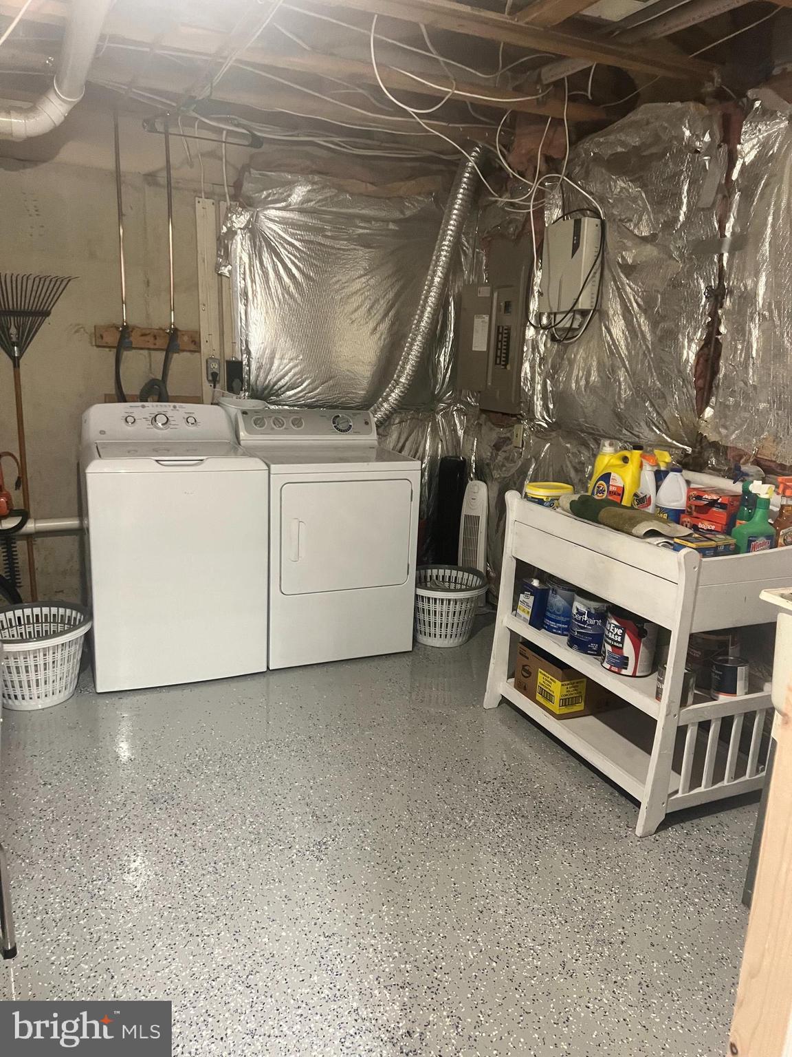 PARKVIEW TRAIL - Residential Lease