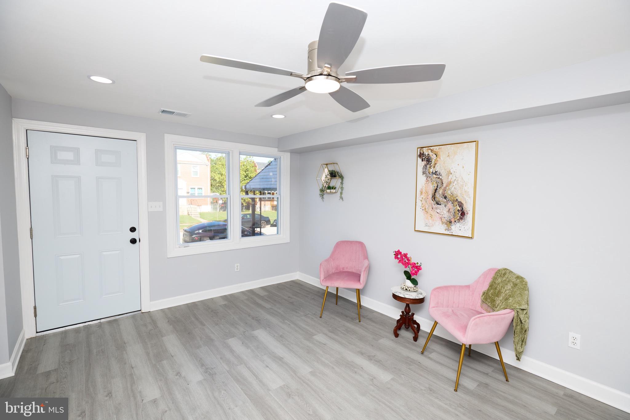 351 LEEANNE ROAD