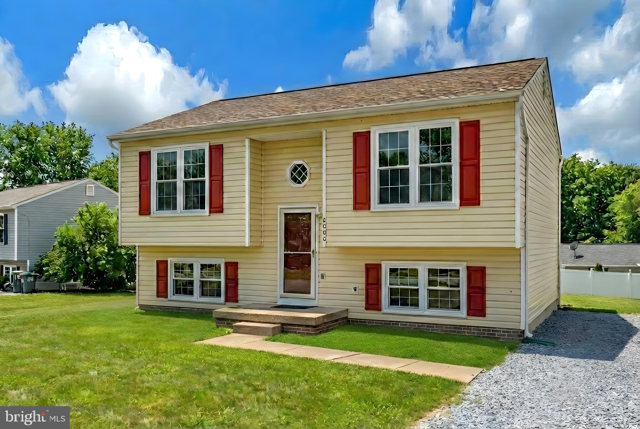 8006 BLOSSOM WOOD COURT