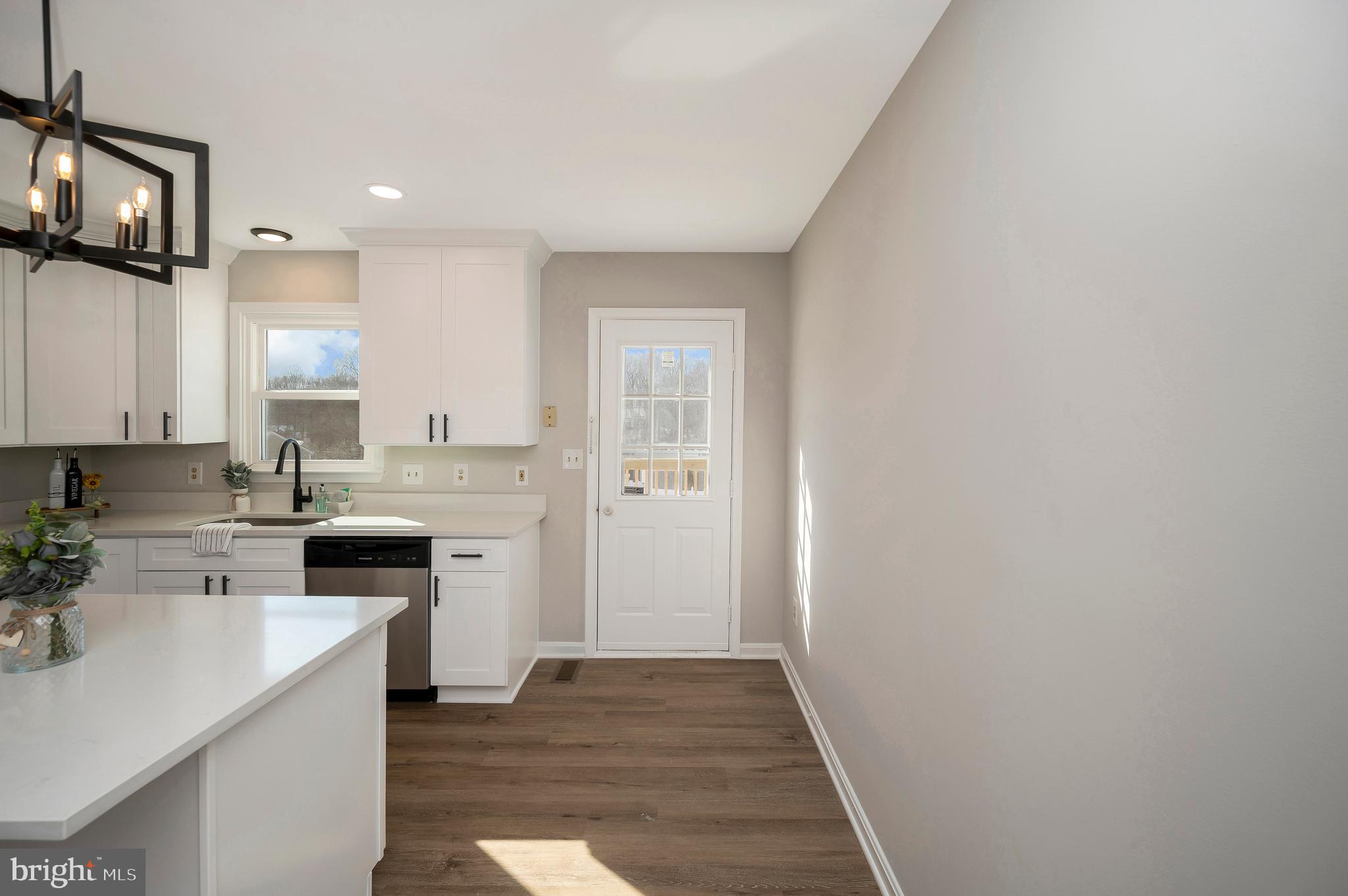 RAINTREE - Residential