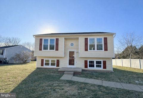 8006 BLOSSOM WOOD COURT FREDERICKSBURG VA 22407