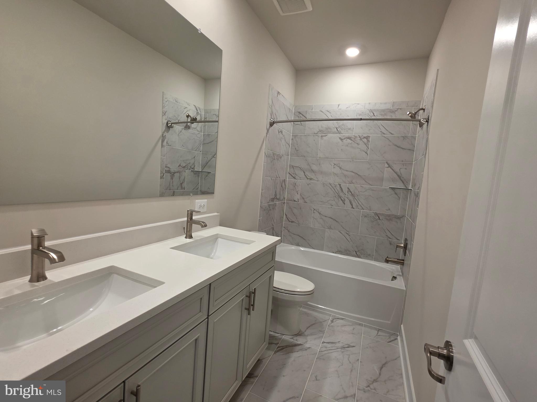 GREENLEIGH - Residential