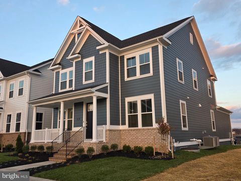 6604 QUEENSBURY ST MIDDLE RIVER MD 21220