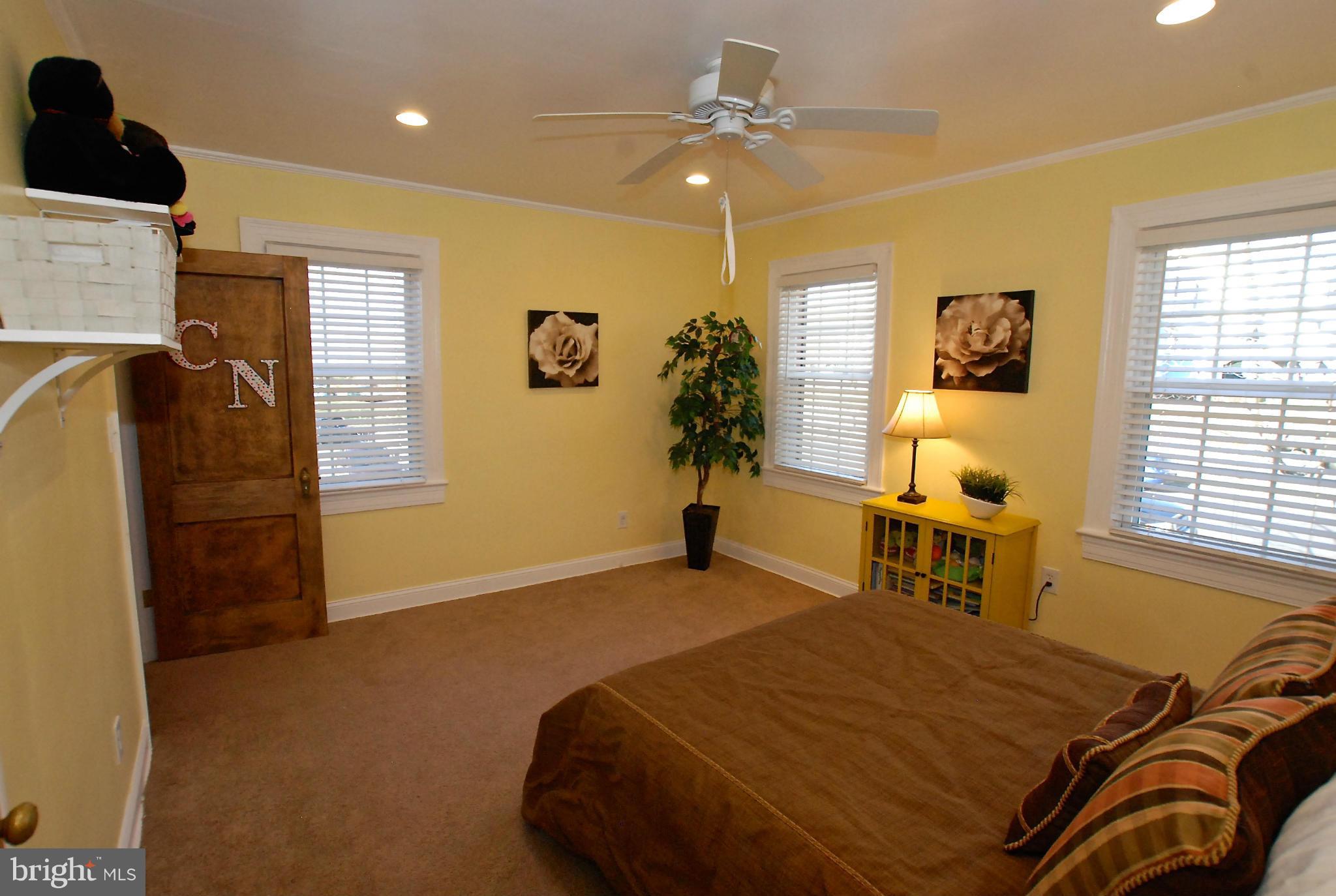 ARLINGTON VILLAGE - Residential