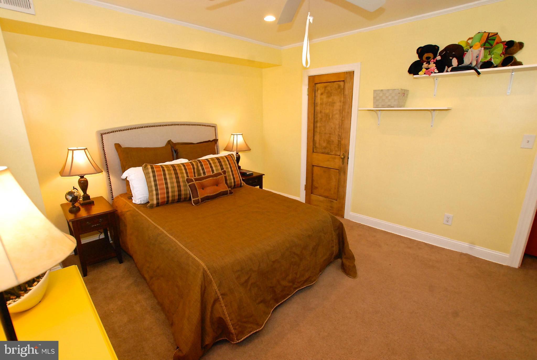 ARLINGTON VILLAGE - Residential