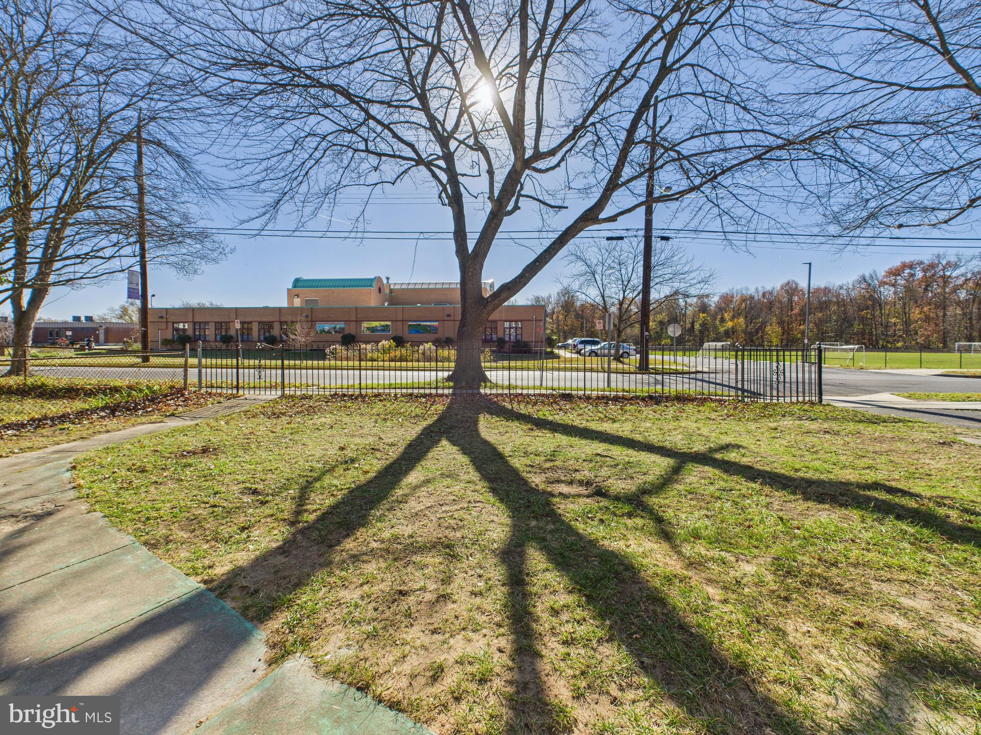 LAKELAND - Residential