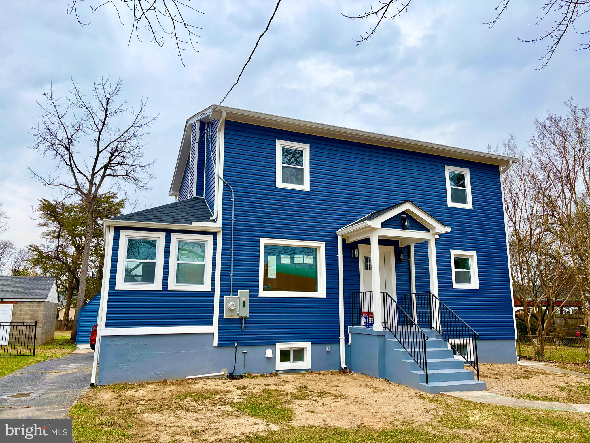 LAKELAND - Residential