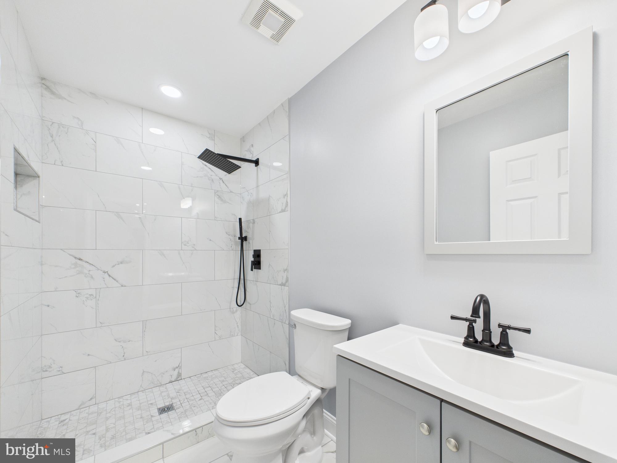 LAKELAND - Residential