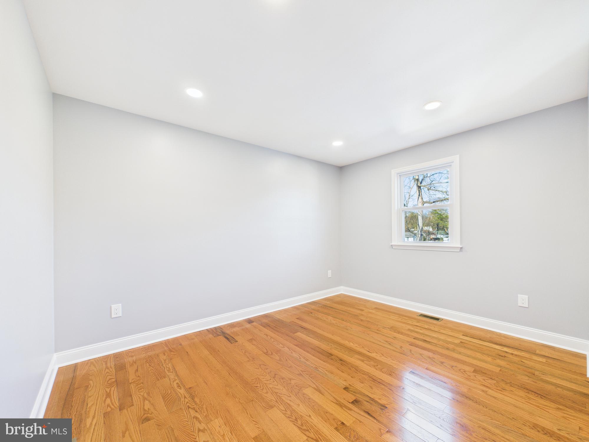 LAKELAND - Residential