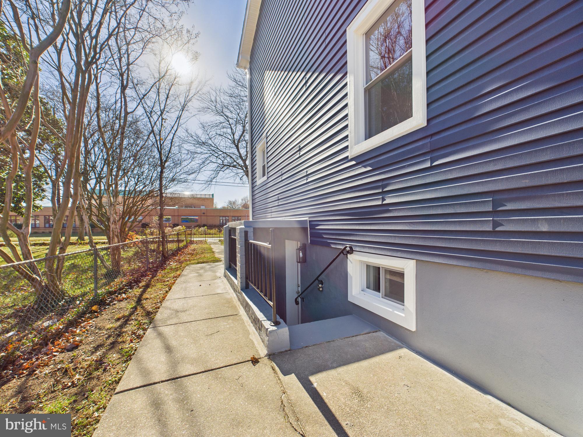 LAKELAND - Residential