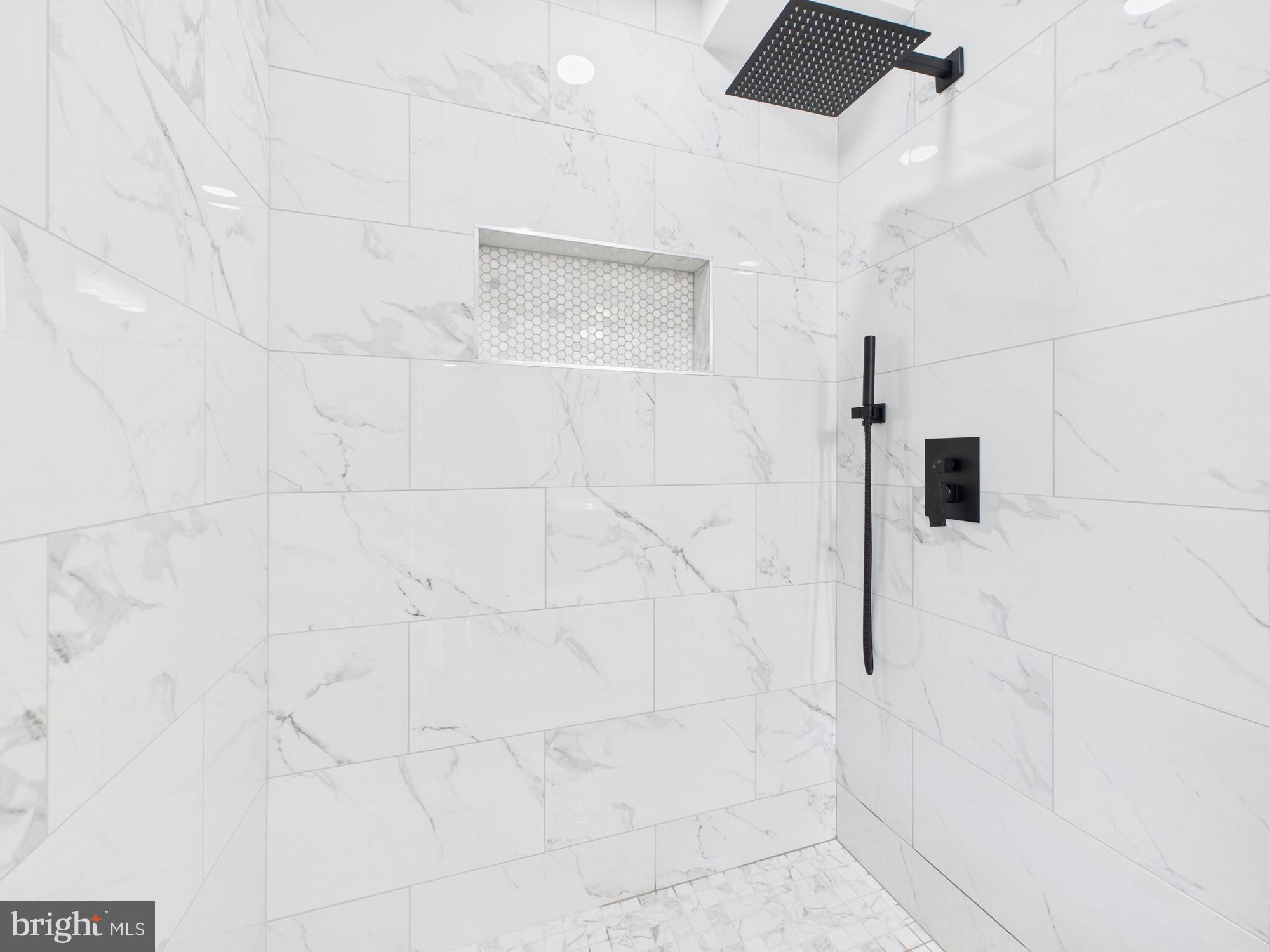 LAKELAND - Residential