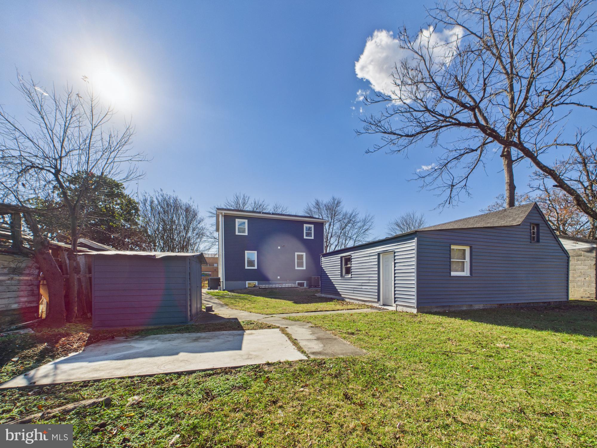 LAKELAND - Residential